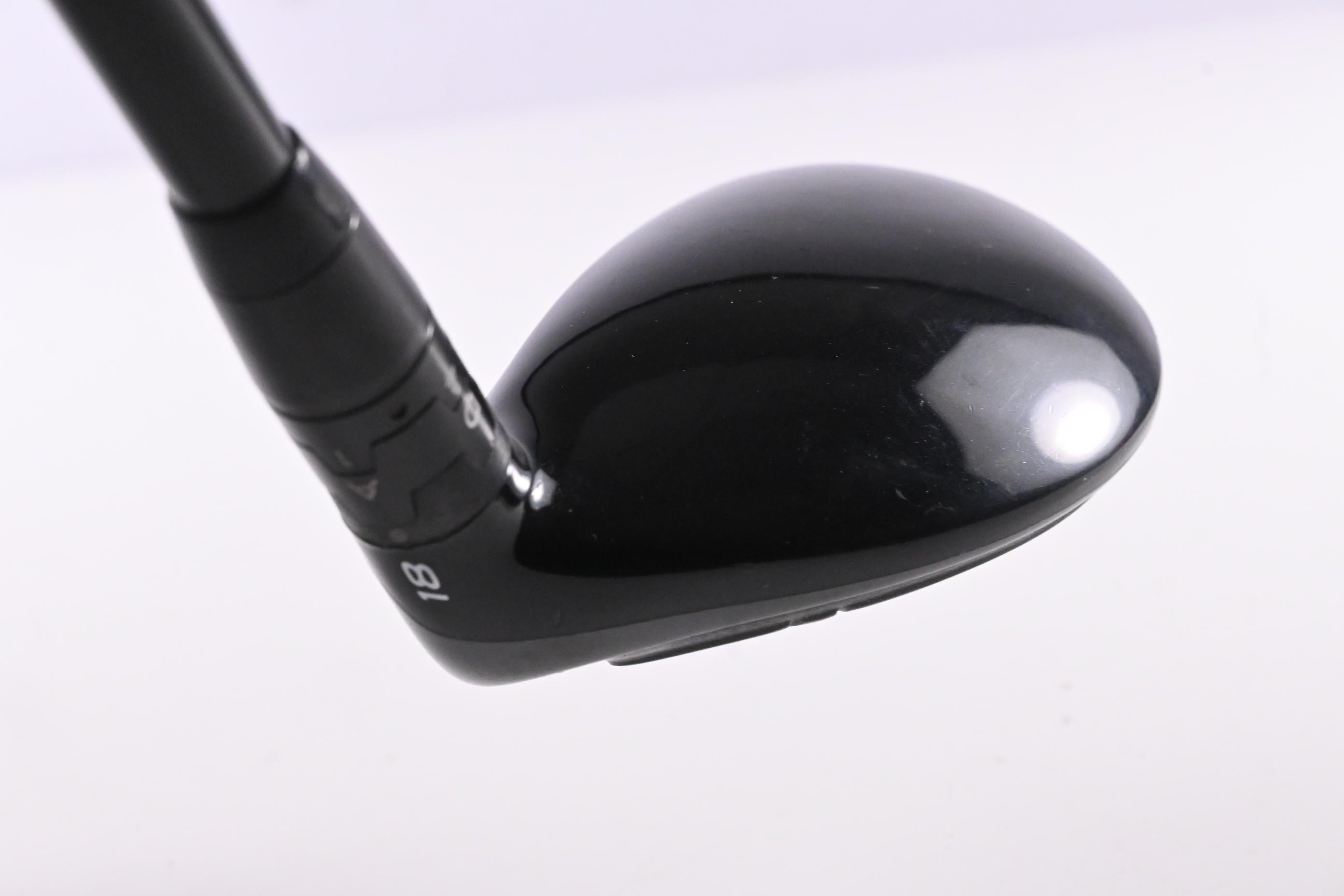 Titleist 915H #2 Hybrid / 18 Degree / Stiff Flex Tensei CK Blue 70 Shaft