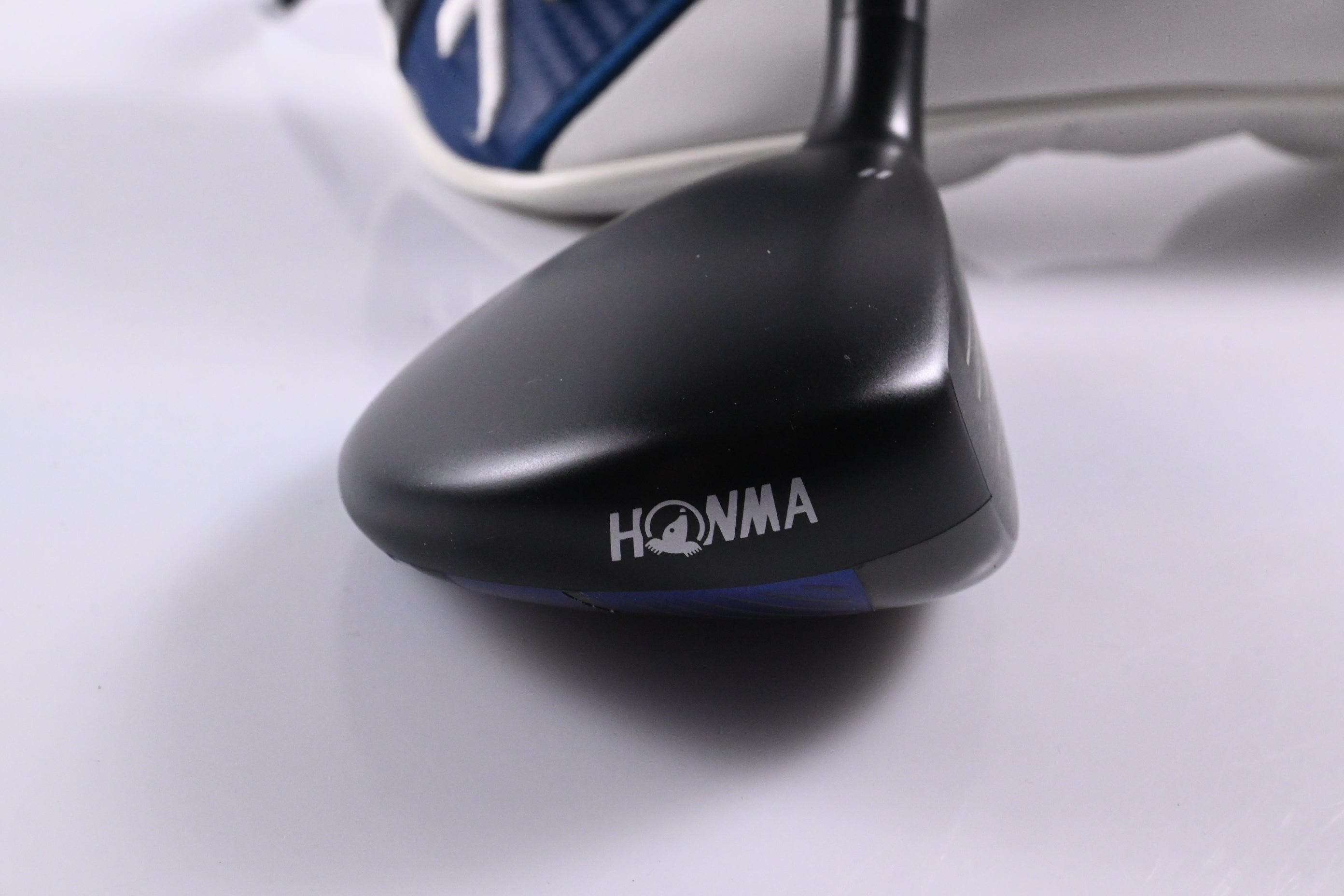 Honma TW 767 #3 Hybrid / 18 Degree / Stiff Flex Honma Vizard EZ-C Shaft