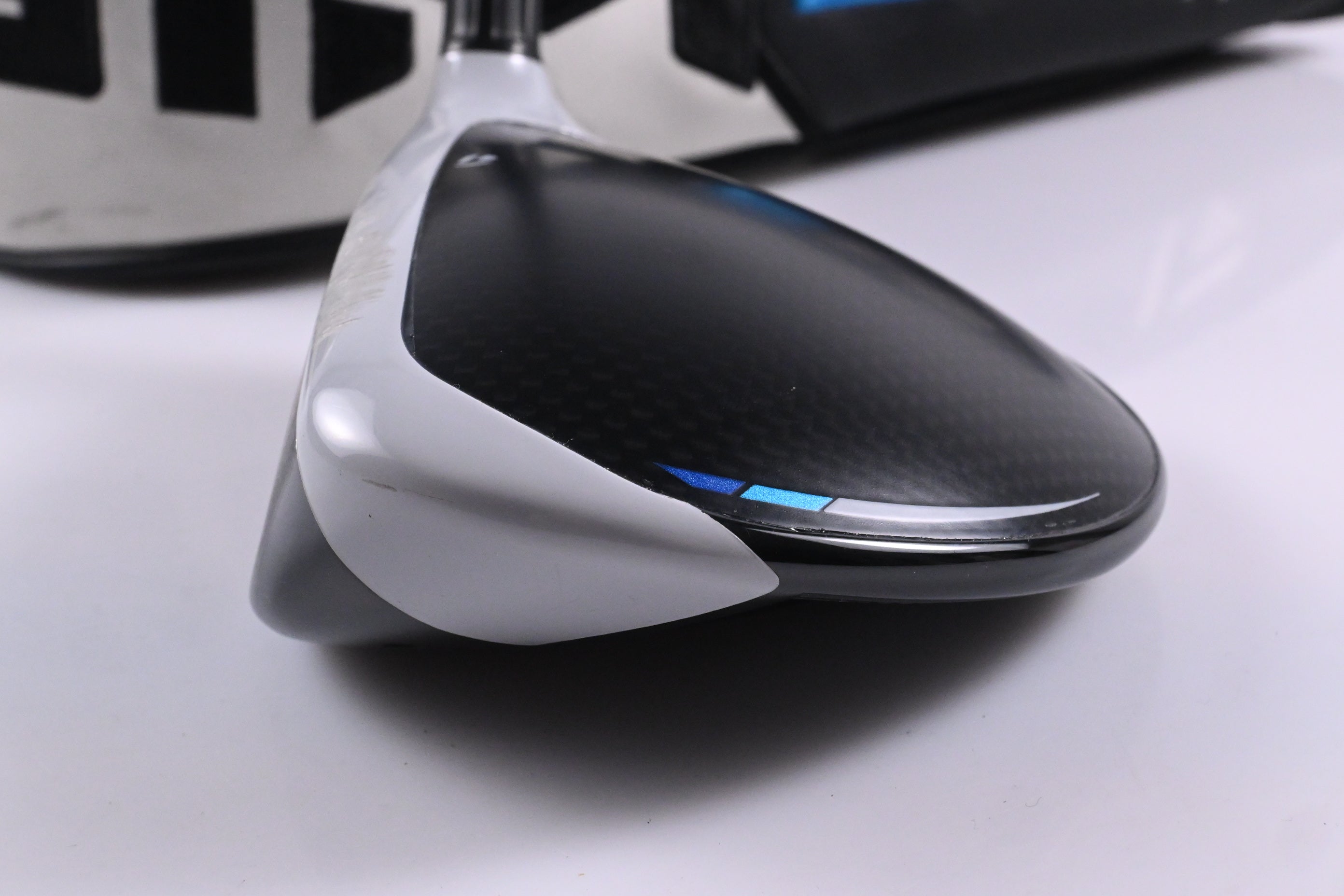 Left Hand Taylormade SIM2 Max #3 Wood / 15 Degree / Regular Flex Ventus Blue 5