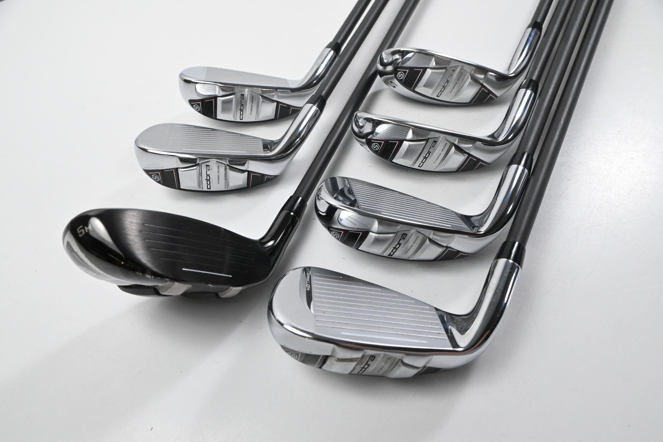 Cobra T-Rail 2023 Irons / 5H+6-PW+SW / Regular Flex Cobra Ultralite 50 Shafts
