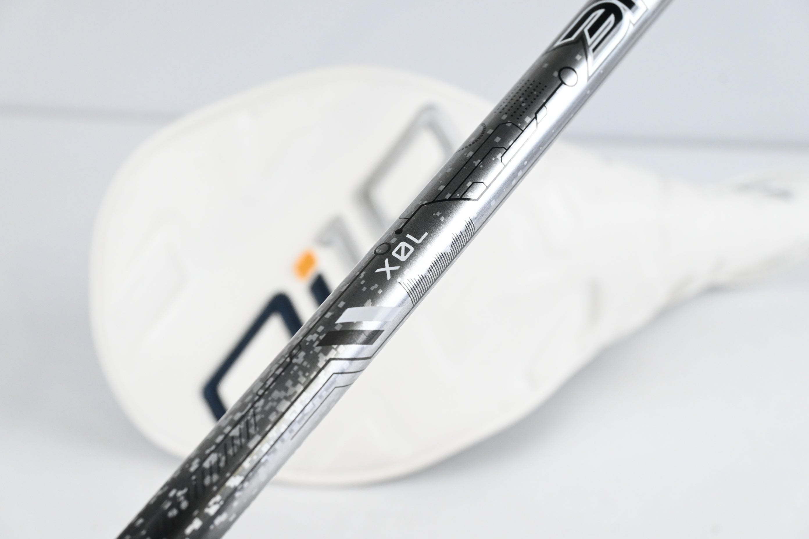 Taylormade Qi10 LS Driver / 8 Degree / X-Flex Aldila Rogue Silver 70 Shaft
