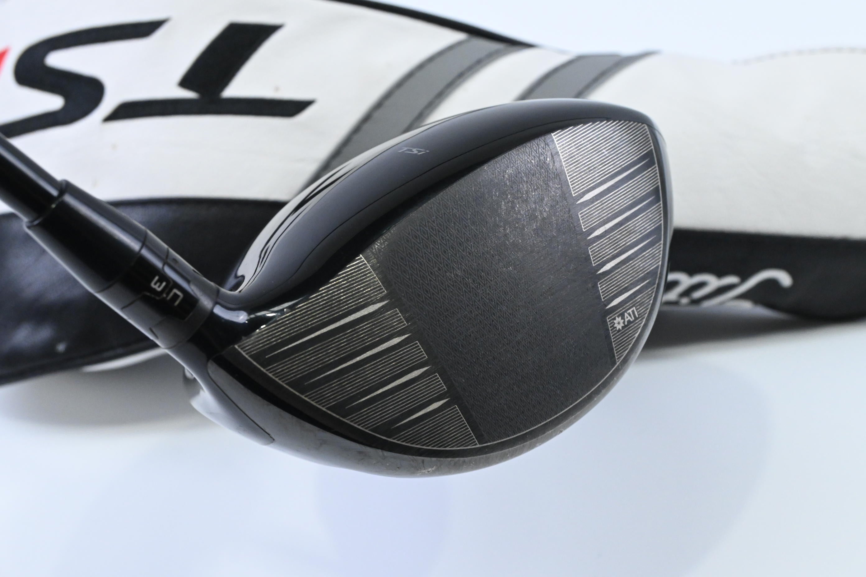 Left Han Titleist TSi2 Driver / 10 Degree / Regular Flex Tensei AV Raw Blue 55
