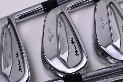 Mizuno Pro 223 Irons / 5-PW / Regular Flex Project X IO 105 Shafts
