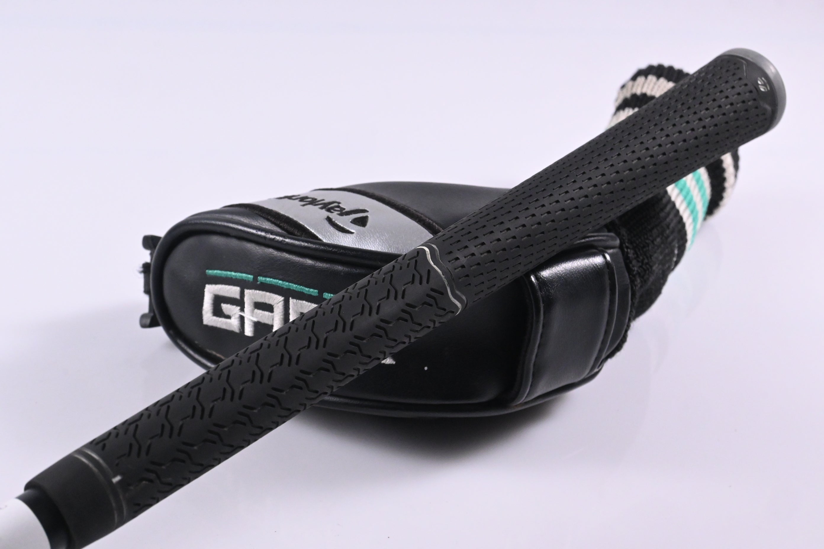 Taylormade GAPR Hi #4 Hybrid / 22 Degree / Senior Flex KBS Hybrid 60 Shaft