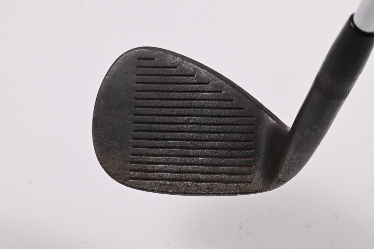 Titleist Vokey 200 Series Sand Wedge / 56 Degree / Wedge Flex Dynamic Gold Shaft