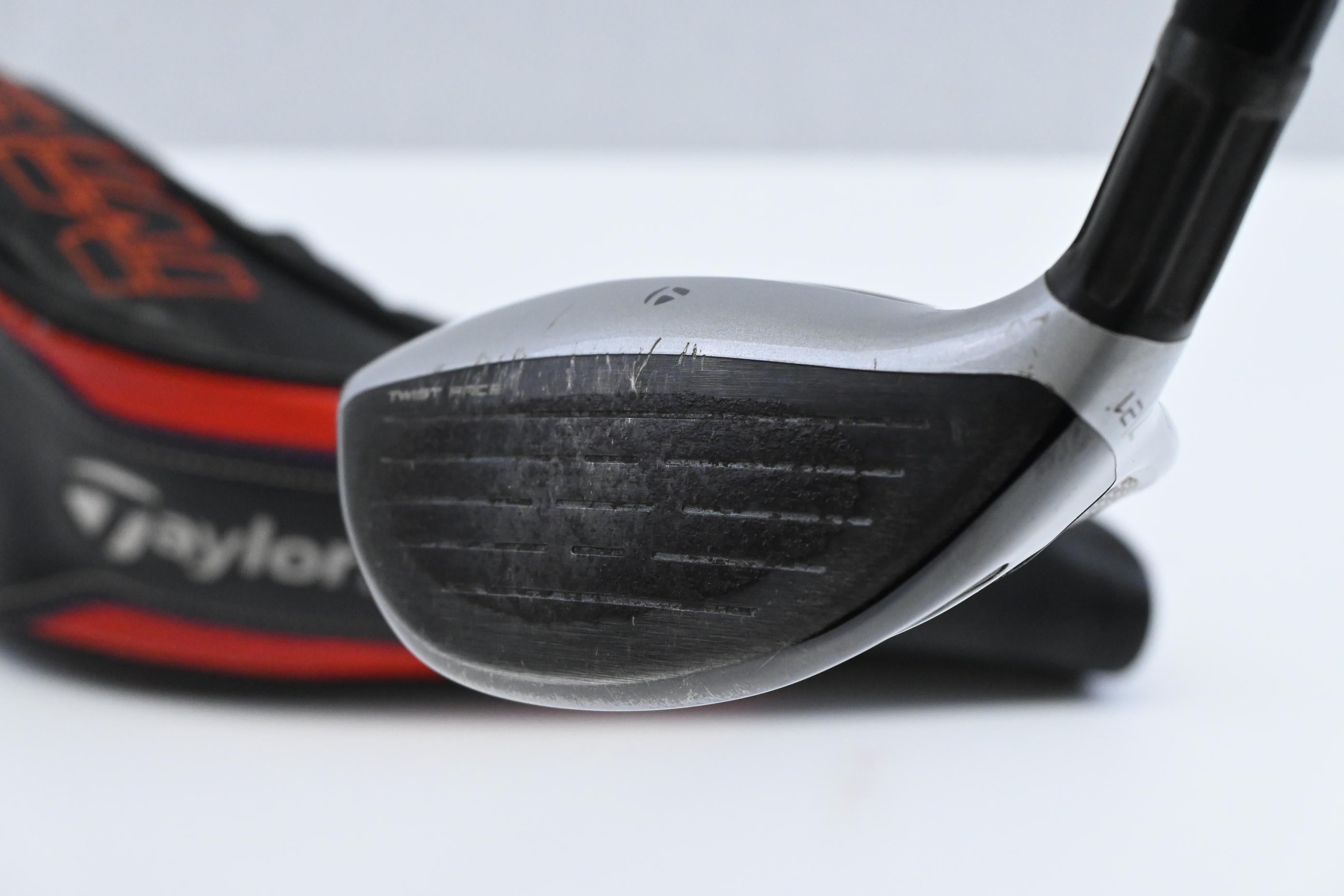 Taylormade M6 #7 Wood / 21 Degree / Senior Flex Fujikura Atmos Orange 5 Shaft
