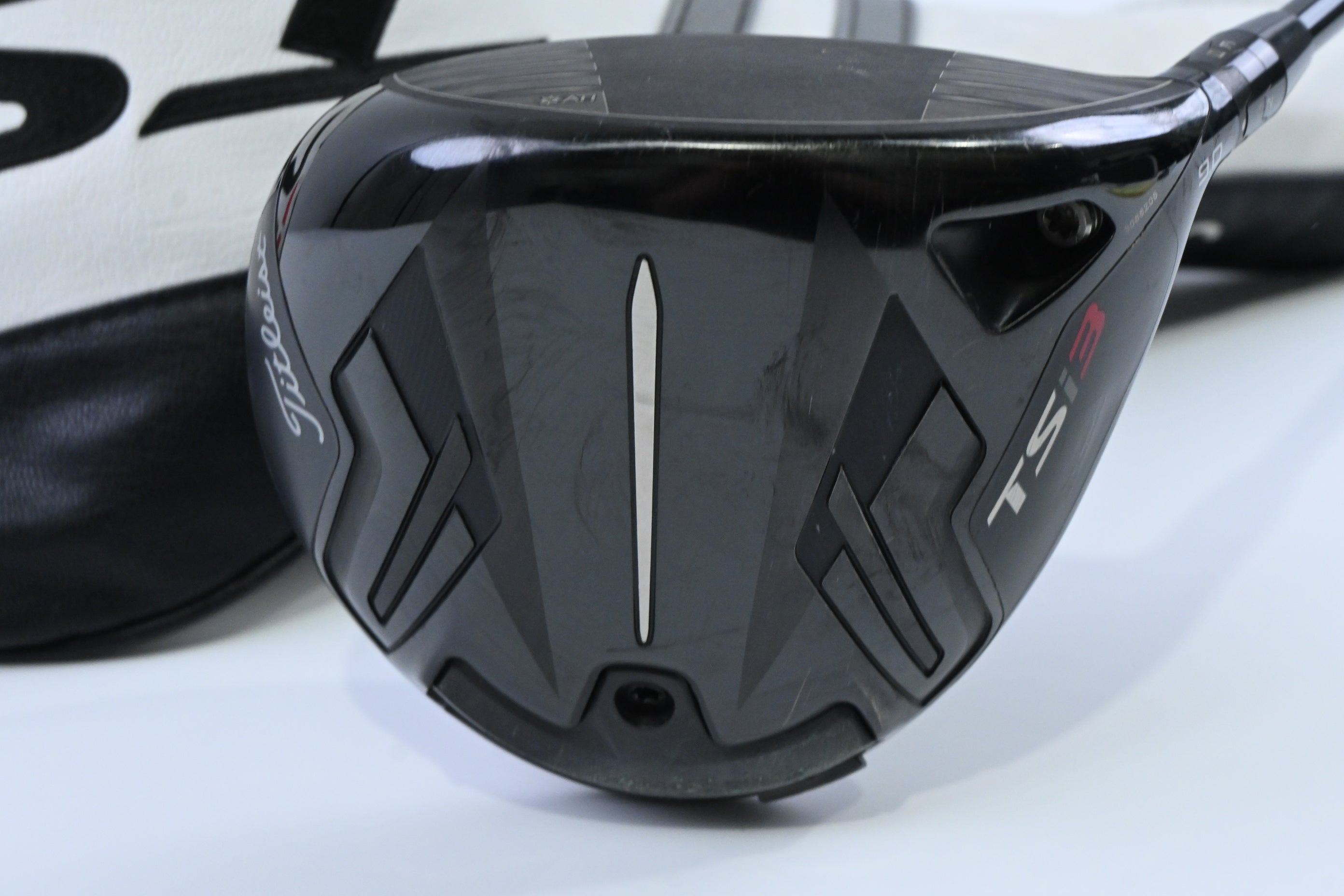 Titleist TSi3 Driver / 9 Degree / Stiff Flex Tensei AV Blue 55 Shaft