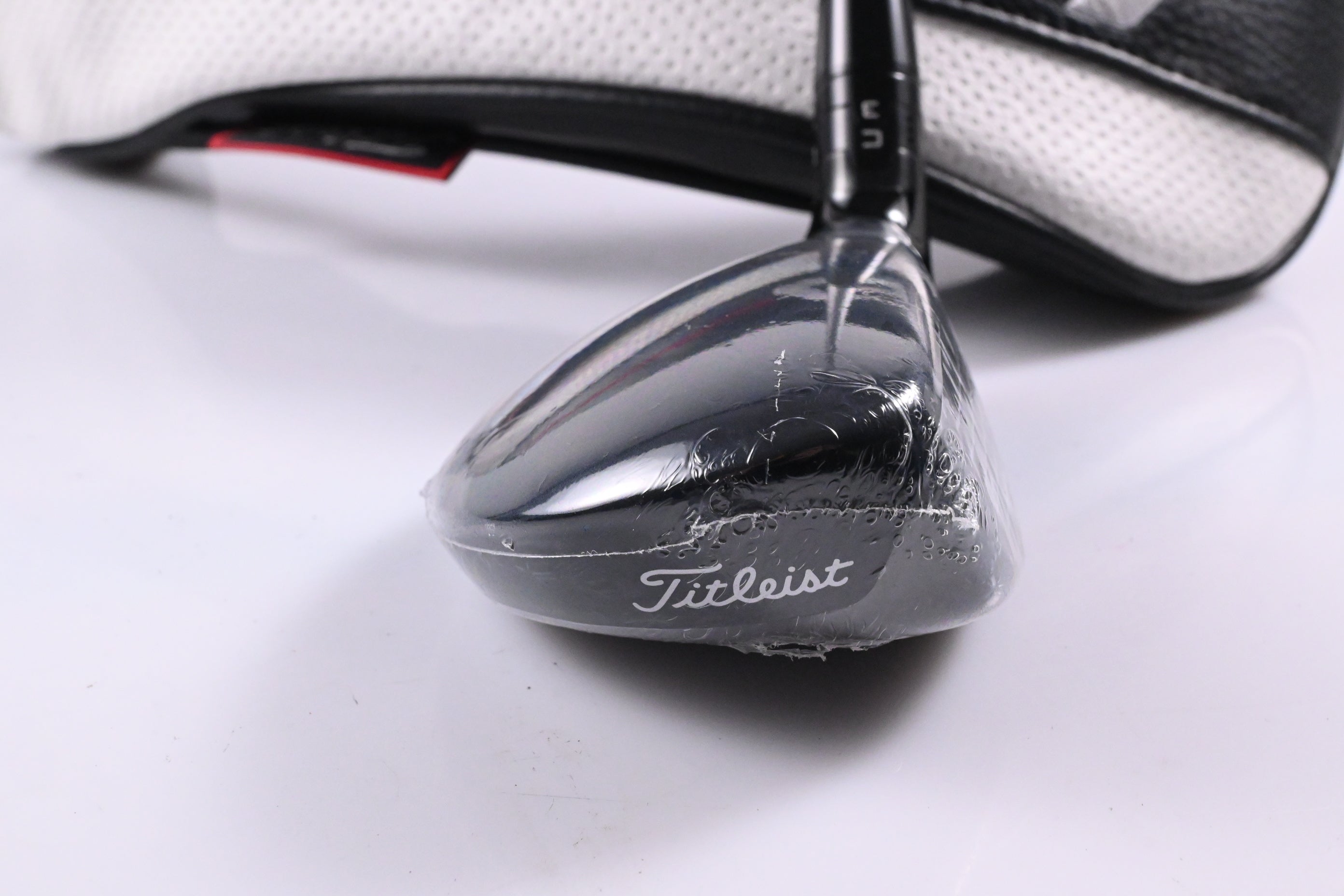 Titleist GT2 #4 Hybrid / 21 Degree / Regular Flex MMT Speedmesh 50 Shaft