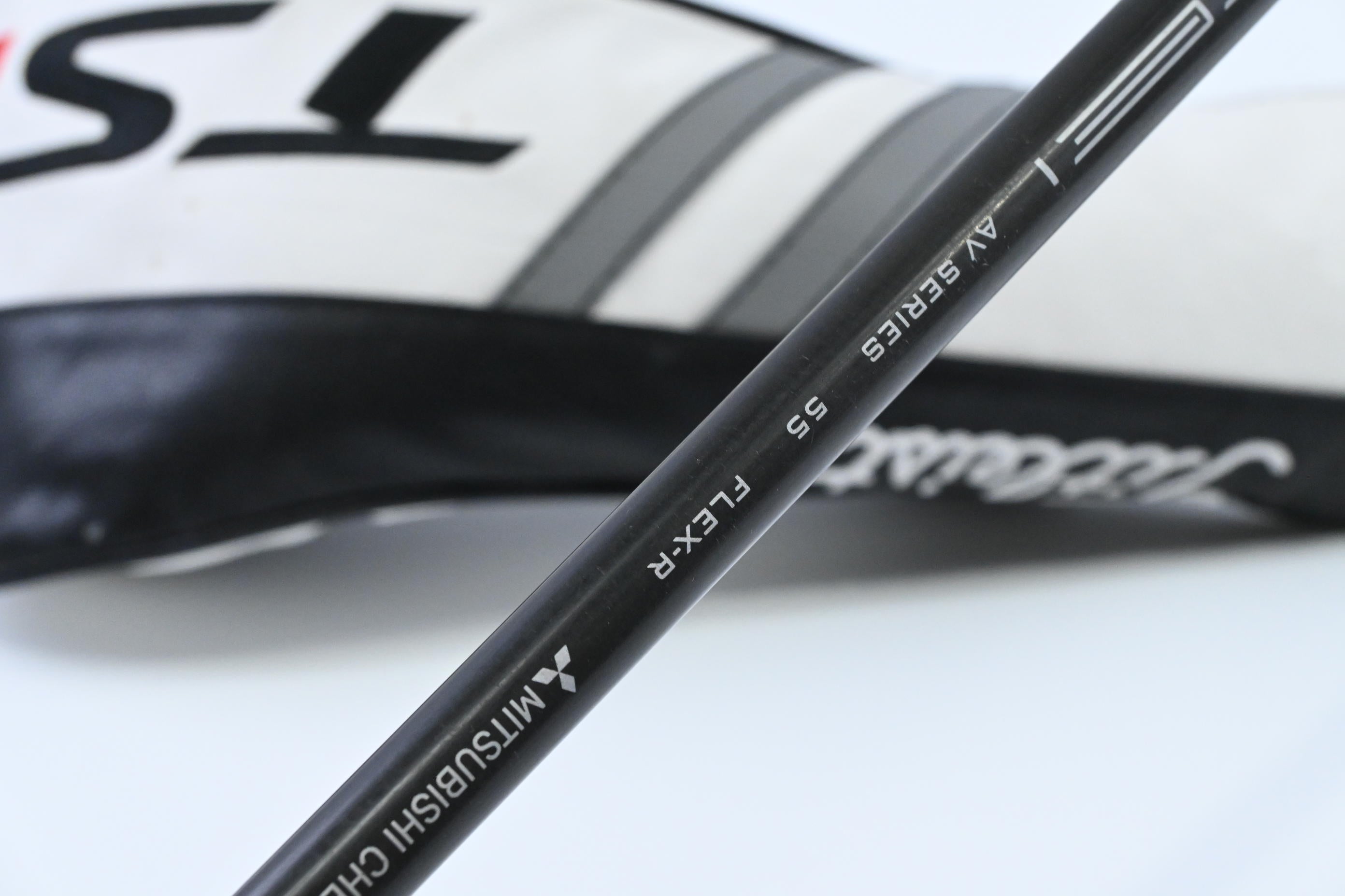 Left Han Titleist TSi2 Driver / 10 Degree / Regular Flex Tensei AV Raw Blue 55