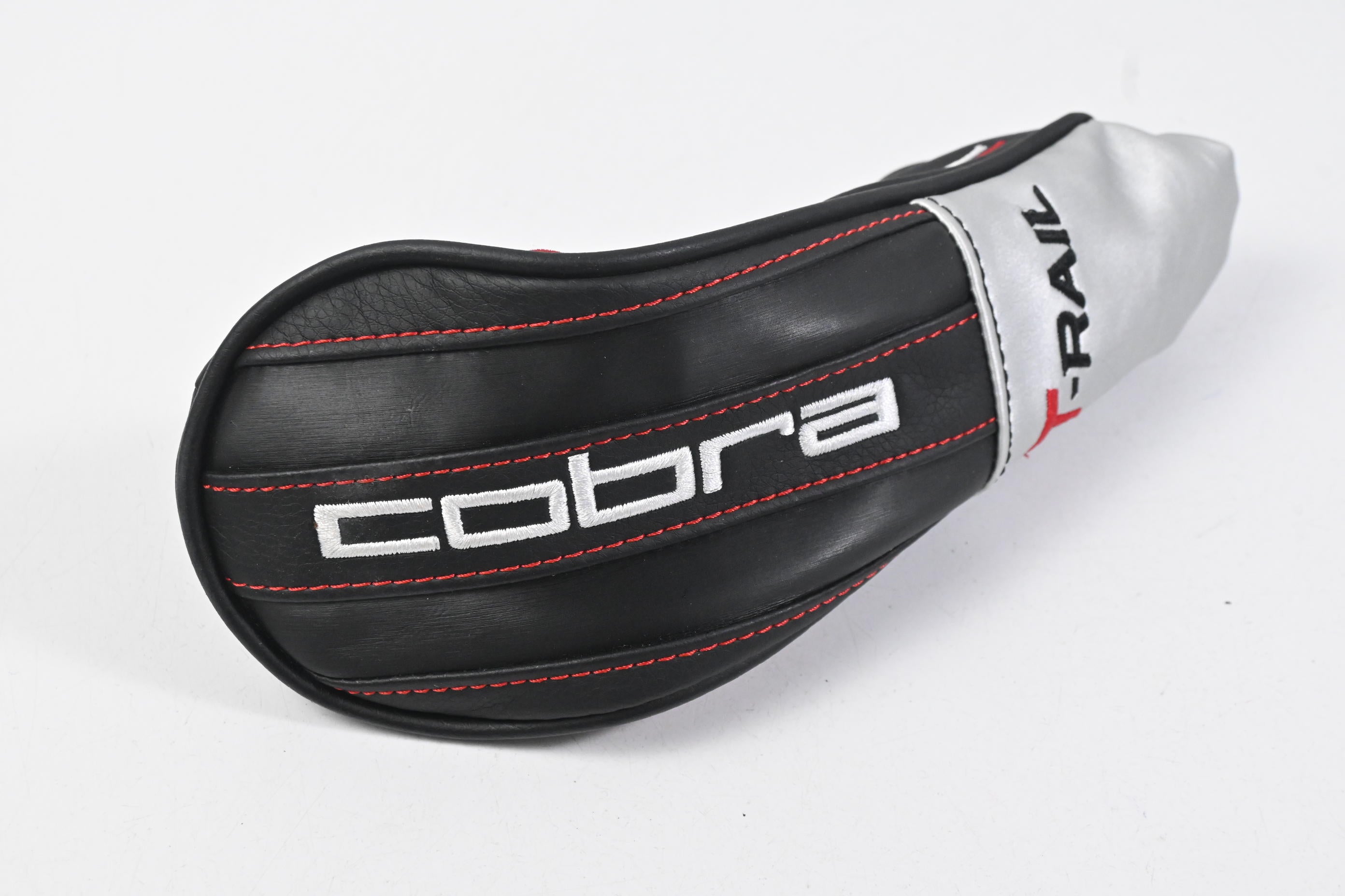 Cobra T-Rail 2023 Irons / 5H+6-PW+SW / Regular Flex Cobra Ultralite 50 Shafts