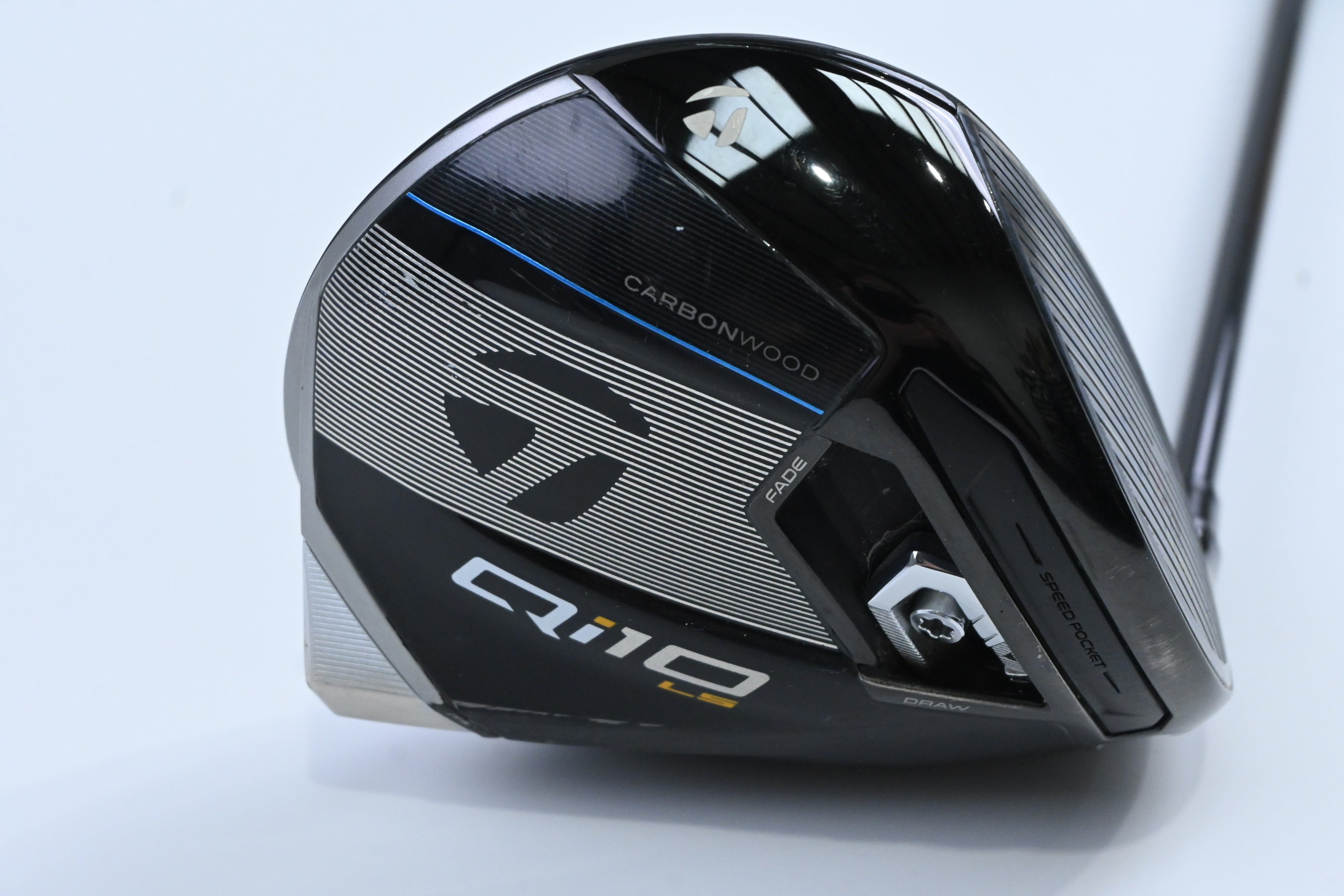 Taylormade Qi10 LS Driver / 9 Degree / Regular Flex Fujikura Atmos Red 5 Shaft