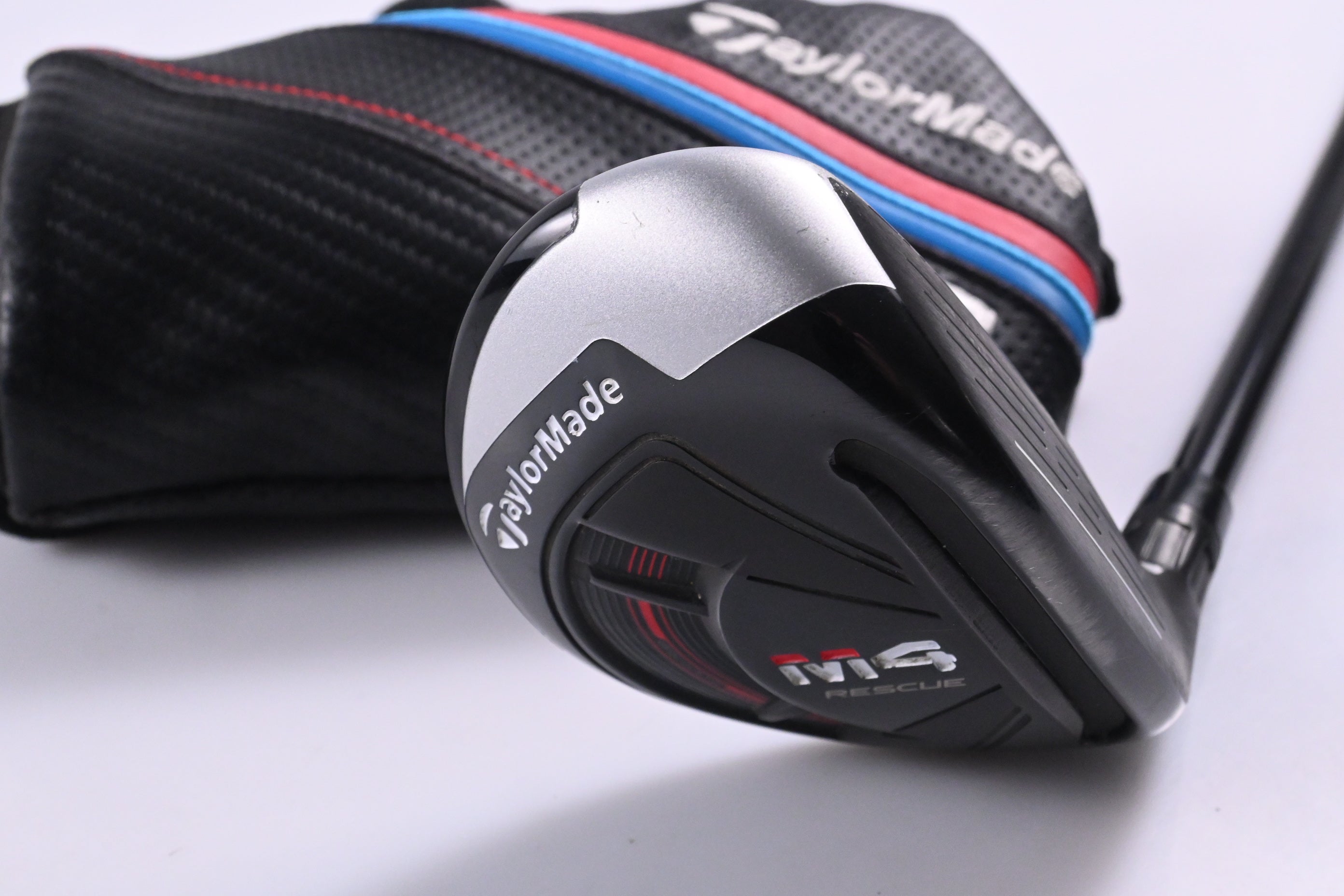 Taylormade M4 #4 Hybrid / 22 Degree / Regular Flex Fujikura Atmos Red 6 Shaft
