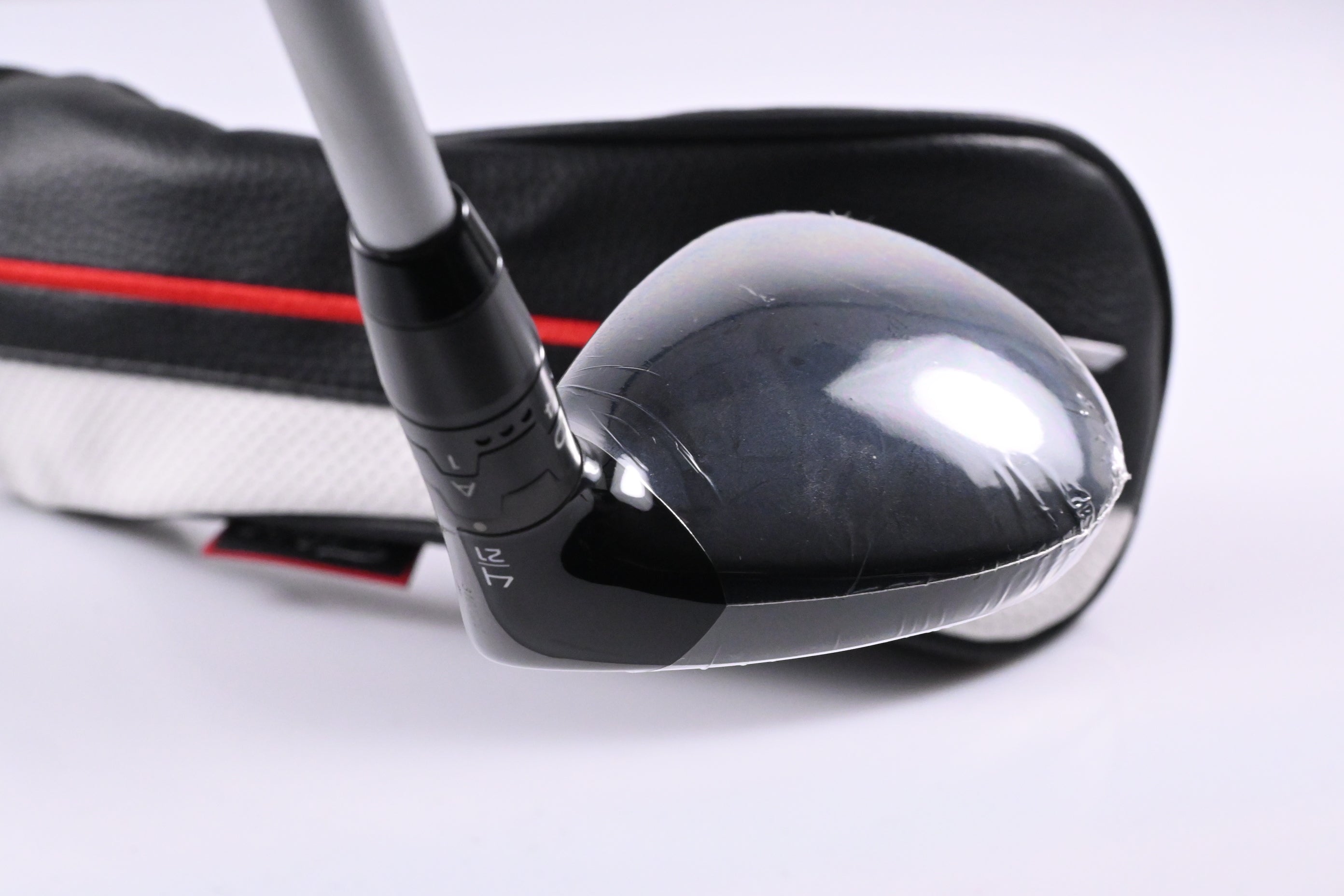 Titleist GT2 #4 Hybrid / 21 Degree / Regular Flex MMT Speedmesh 50 Shaft