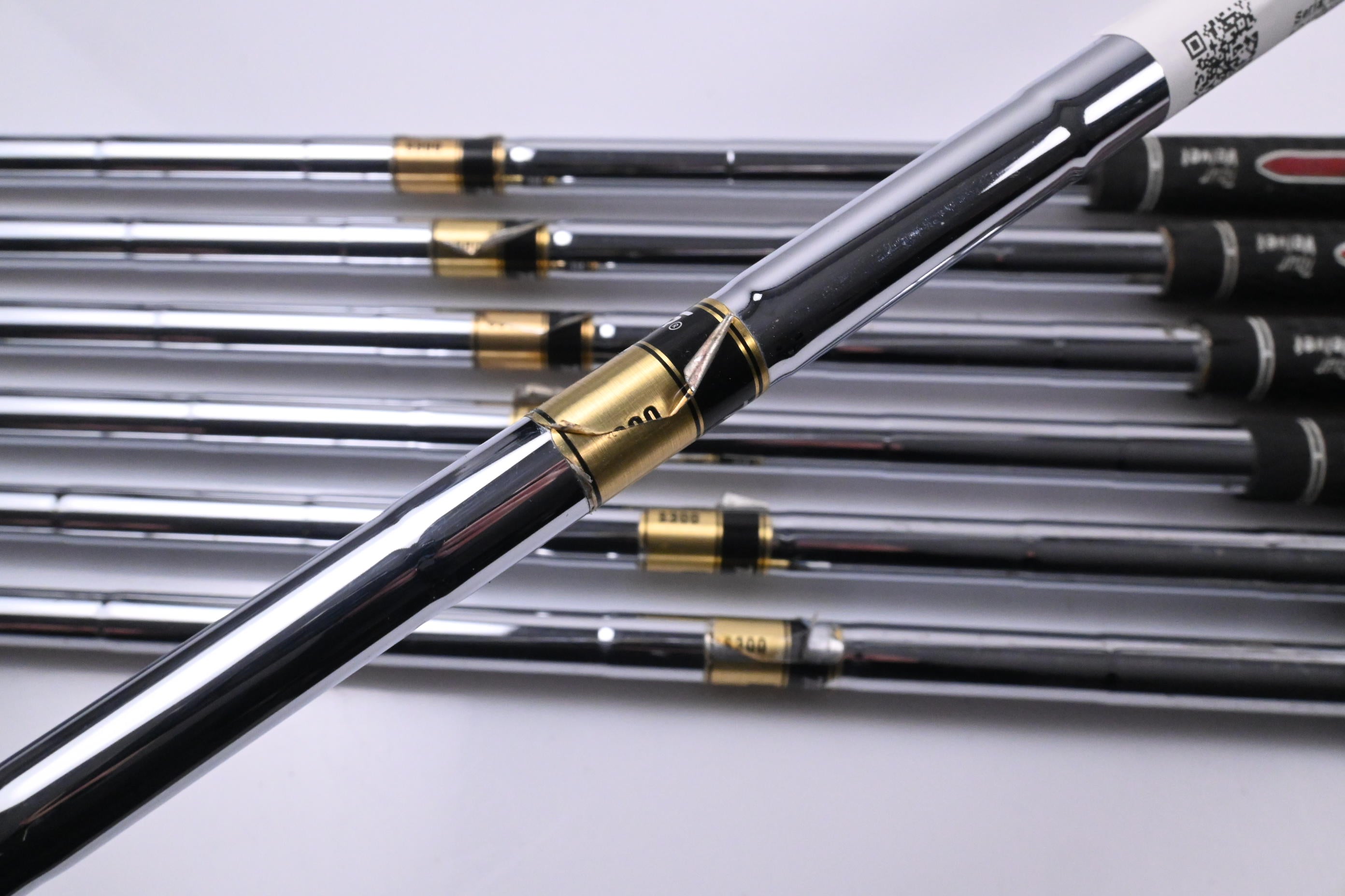 Callaway RAZR X Tour Irons / 4-PW / Stiff Flex Dynamic Gold S300 Shafts