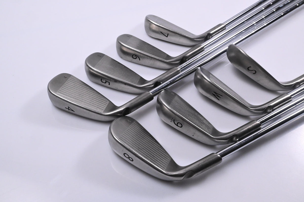 Ping G25 Irons / 4-PW+SW / Blue Dot / Stiff Flex Ping CFS Shafts