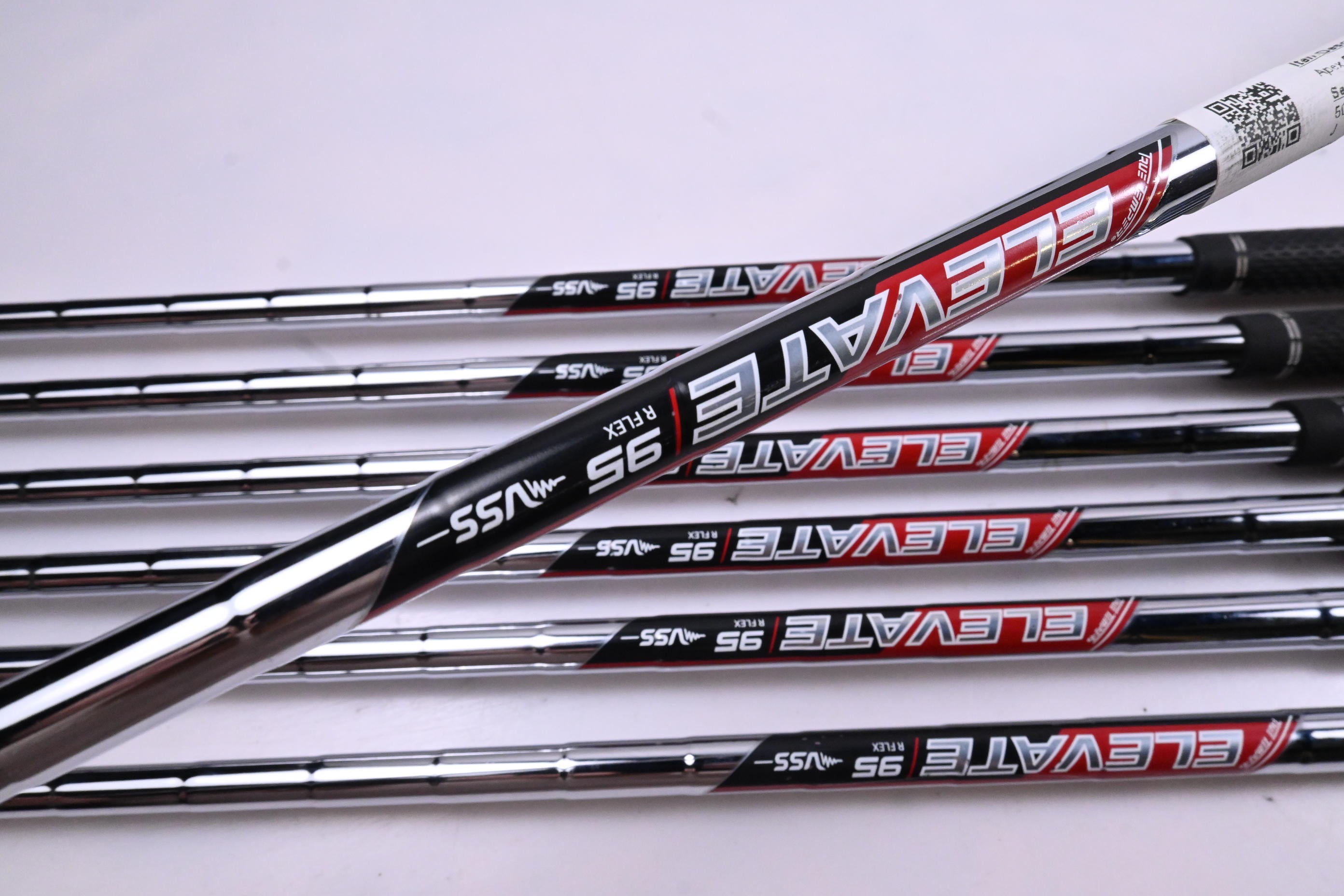Callaway Apex DCB Irons / 5-PW+GW / Regular Flex Elevate 95 Shafts