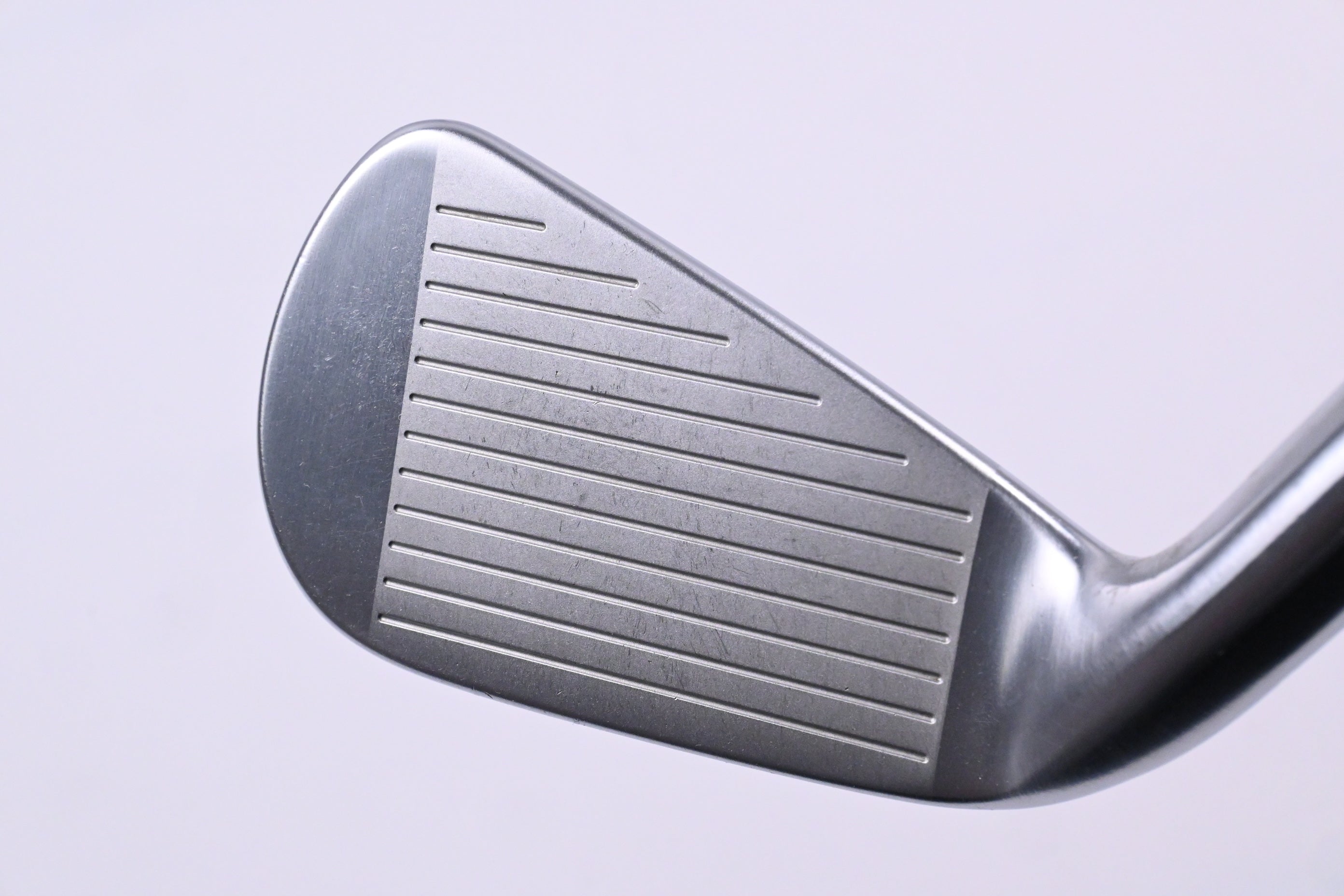 Titleist 718 T-MB #2 Iron / 17 Degree / Stiff Flex AMT Tour White S300 Shaft