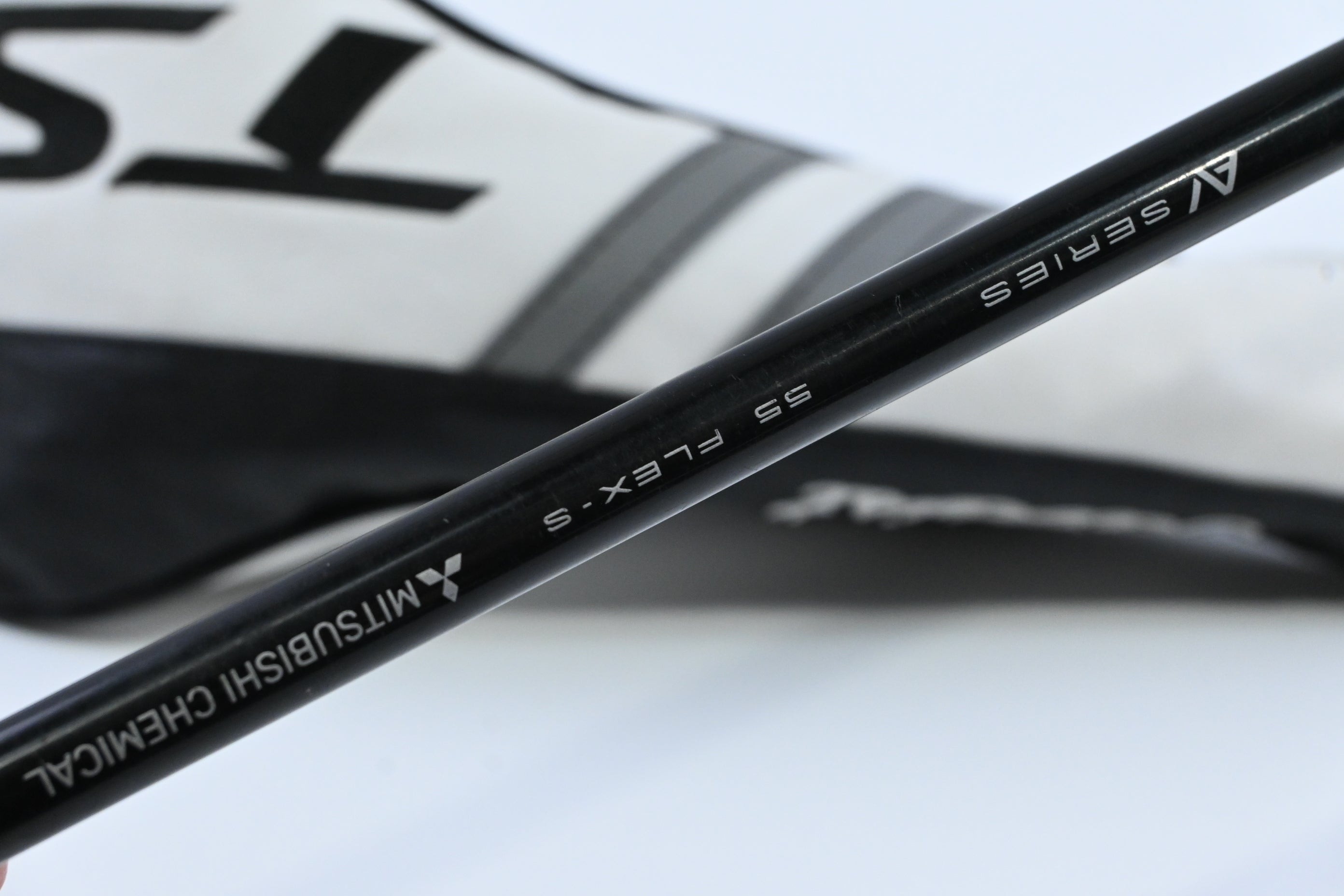 Titleist TSi3 Driver / 9 Degree / Stiff Flex Tensei AV Blue 55 Shaft