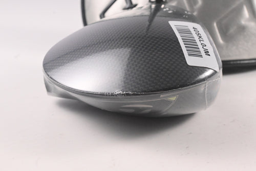 Taylormade Qi35 LS Driver / 8 Degree / Regular Flex Ventus Blue 5 Shaft