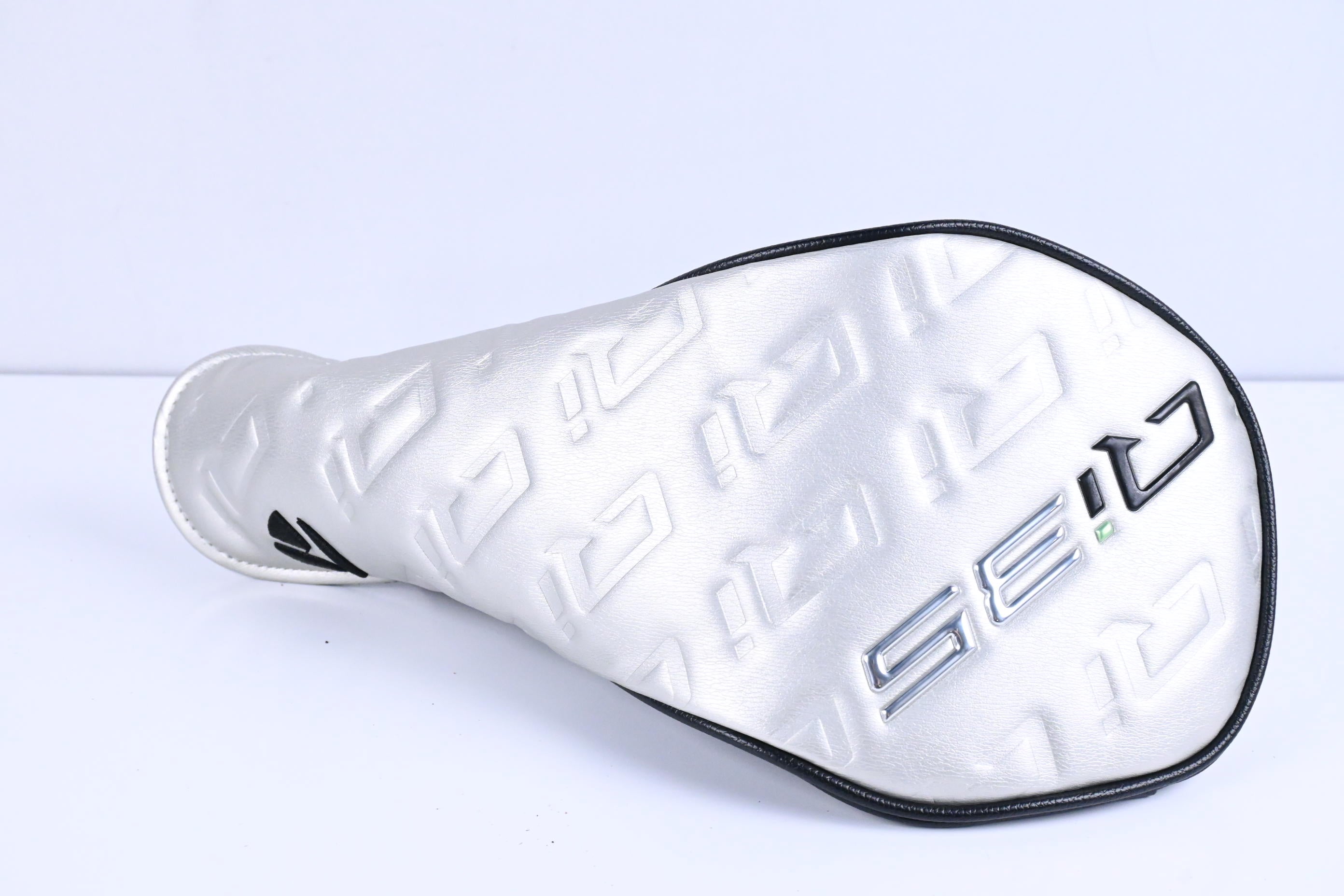 Taylormade Qi35 Max Lite Driver / 12 Degree / Senior Flex Vanquish 4 Shaft