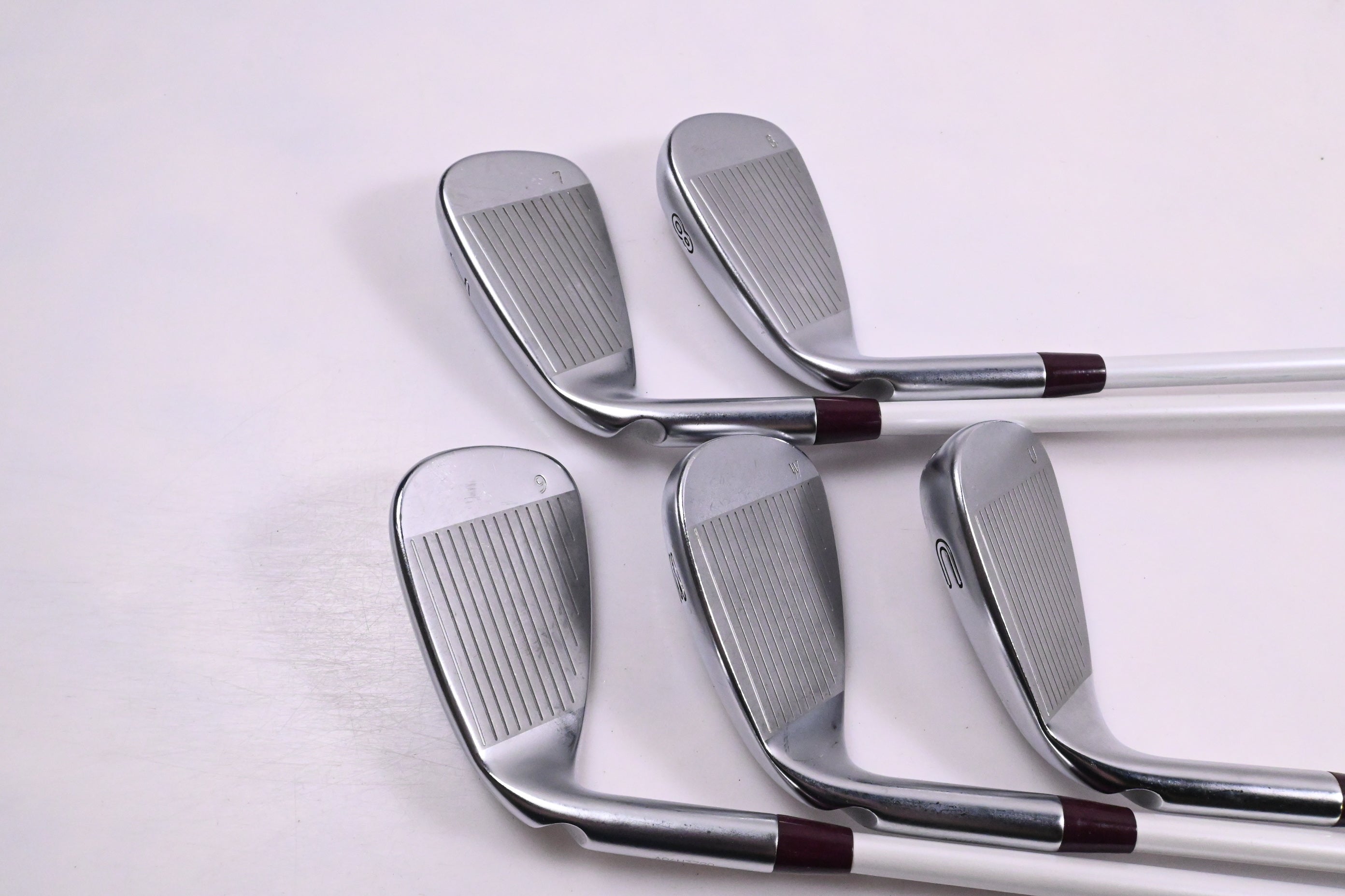 Ladies Ping G Le2 Irons / 7-PW+GW / Red Dot / Ladies Flex Ping ULT 240 Shafts