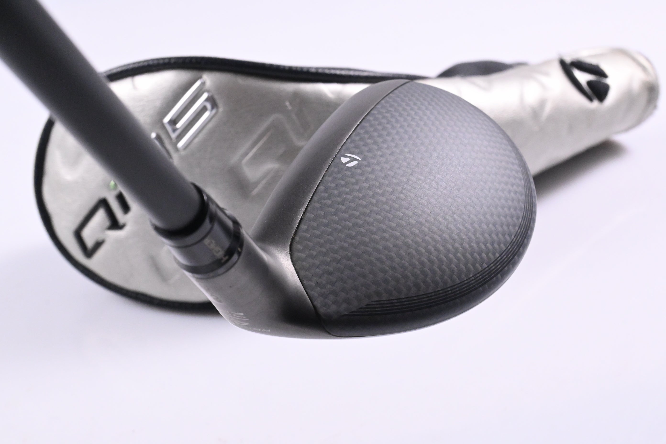 Taylormade Qi35 #4 Hybrid / 22 Degree / Regular Flex Fujikura Ventus Blue 6