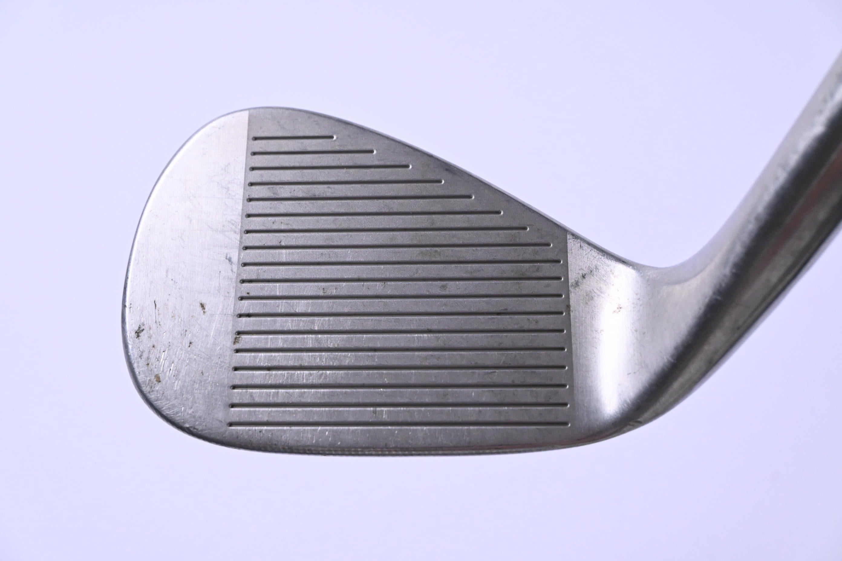 Taylormade Milled Grind Gap Wedge / 52 Degree / Wedge Flex KBS Tour 105 Shaft