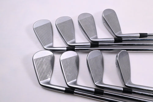 Mizuno JPX 925 Forged Irons / 4-PW+GW / X-Flex N.S.PRO Modus3 Tour 120 Shafts