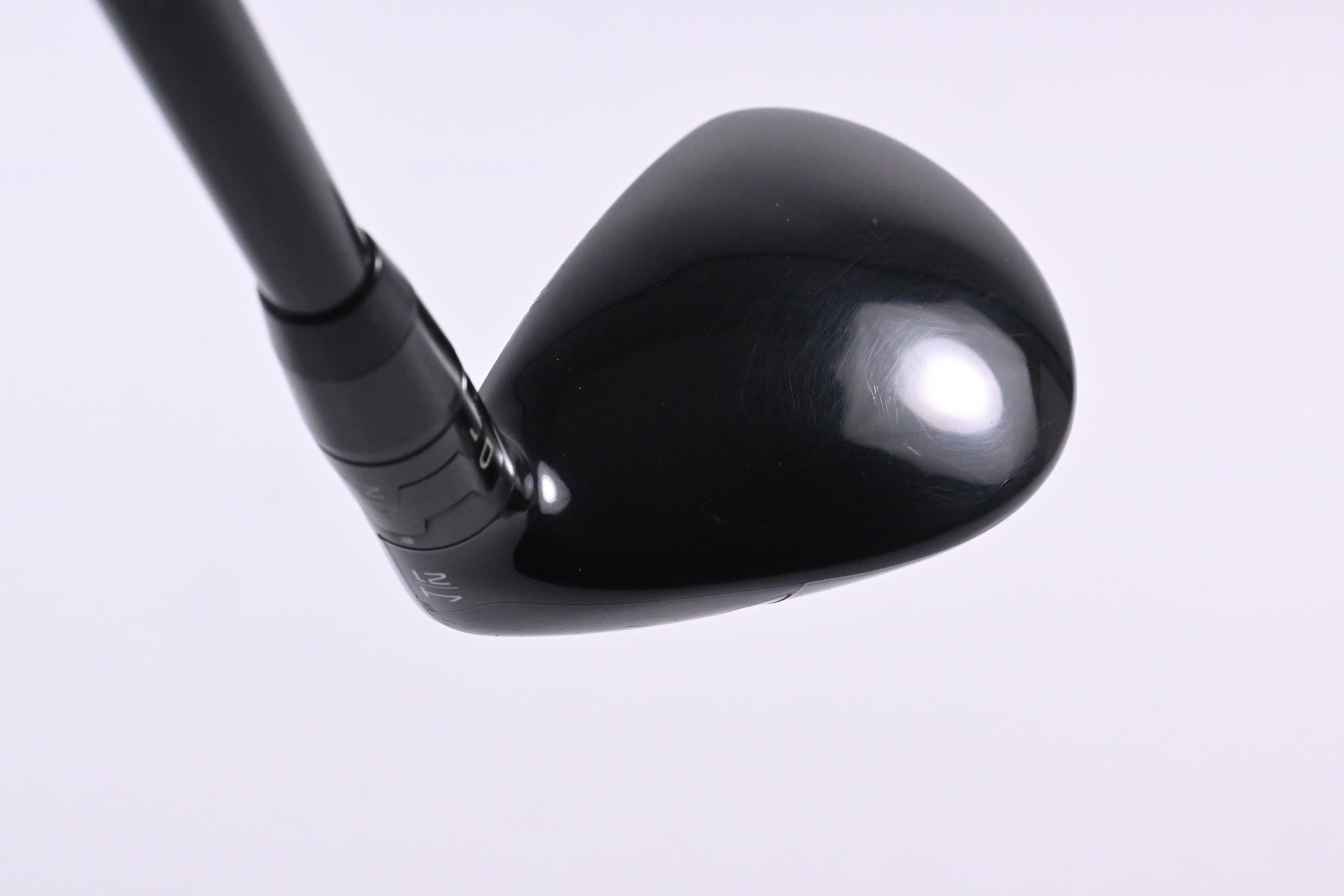 Titleist TSi2 #4 Hybrid / 21 Degree / Stiff Flex HZRDUS Smoke Black RDX 80 Shaft