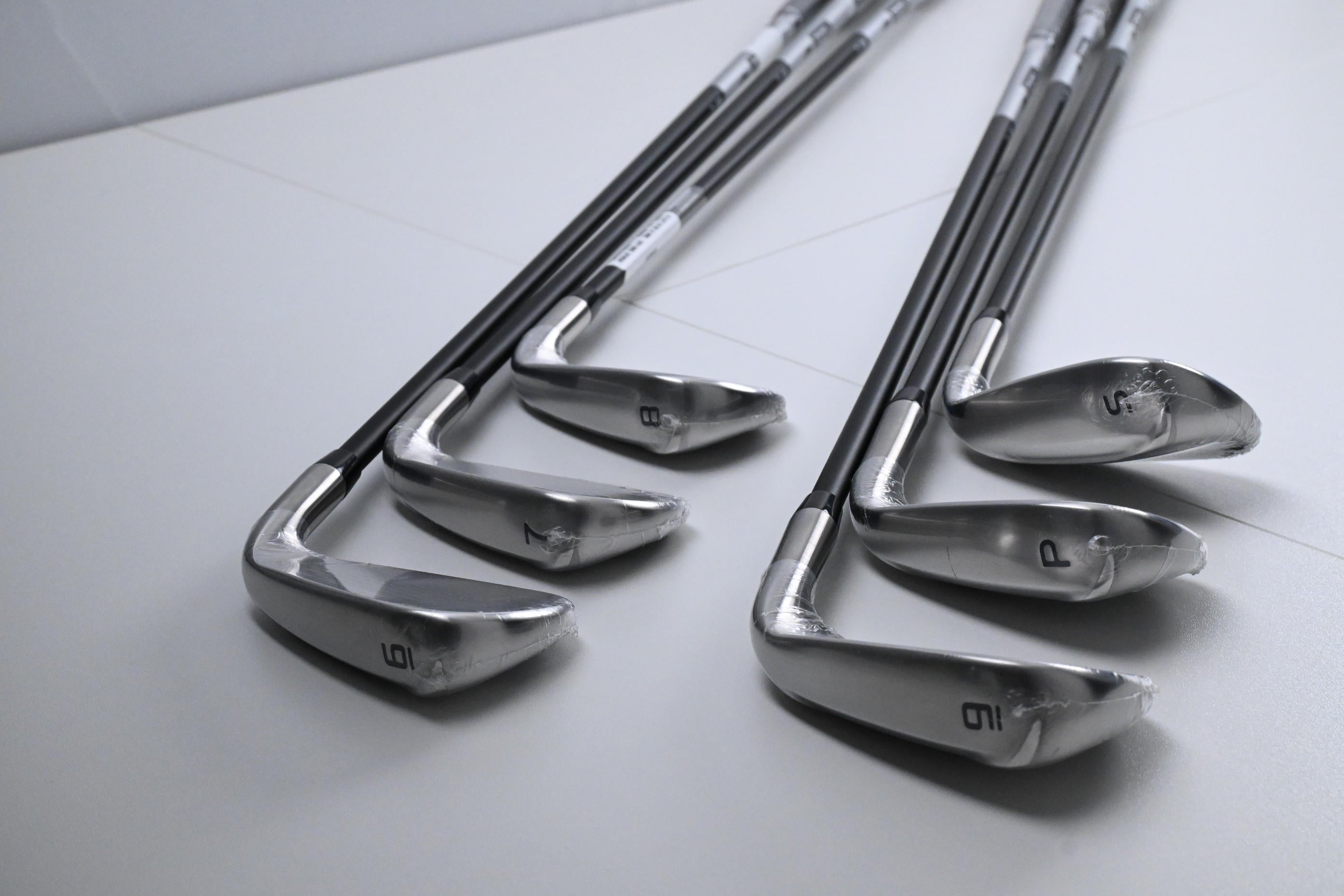 Left Hand Cobra AeroJet Irons / 6-PW+SW / Ladies Flex KBS PGI 55 Shafts