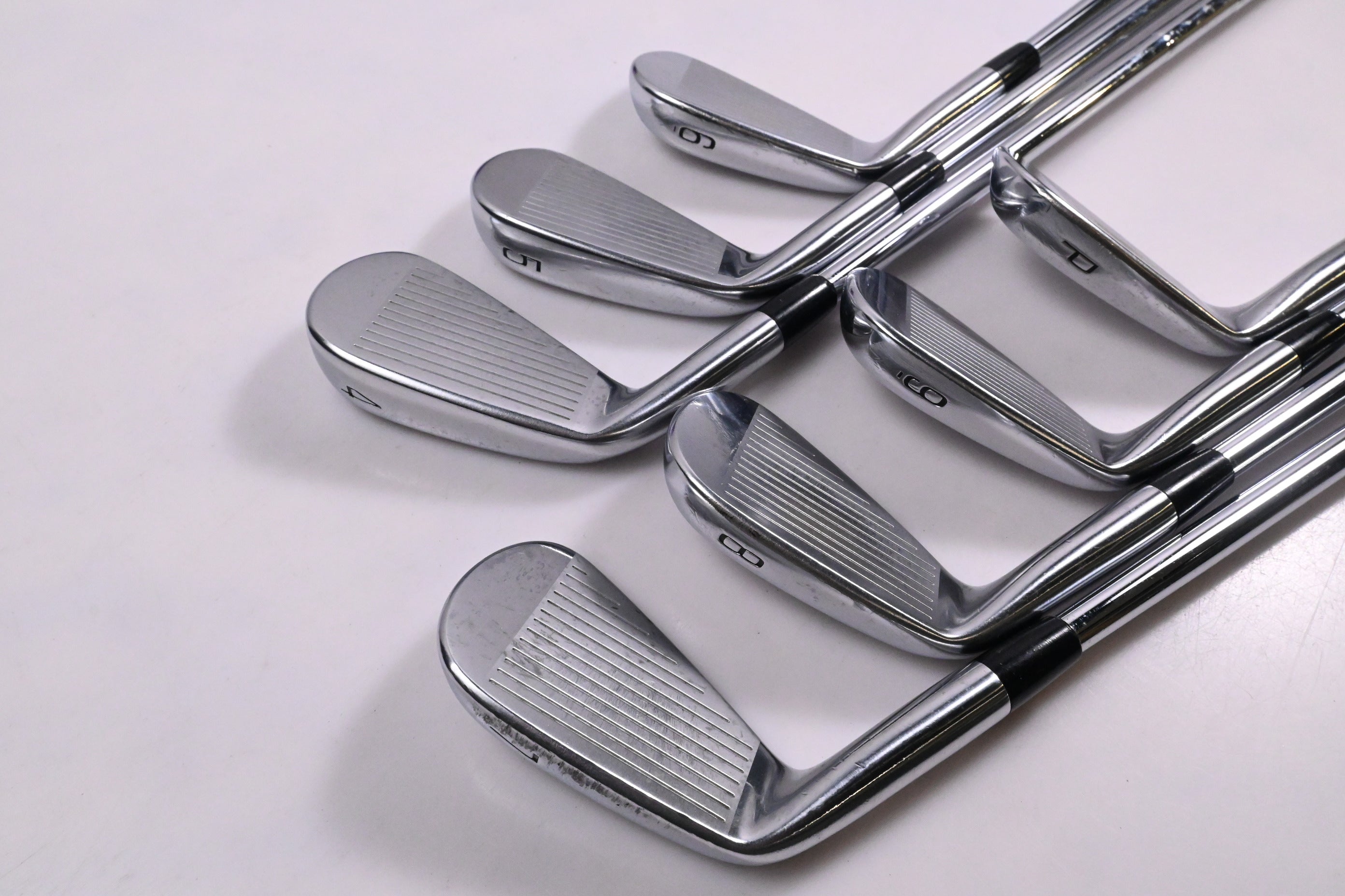 Mizuno Pro 221/225 Combo Irons / 4-PW / X-Flex Dynamic Gold X100 Shafts