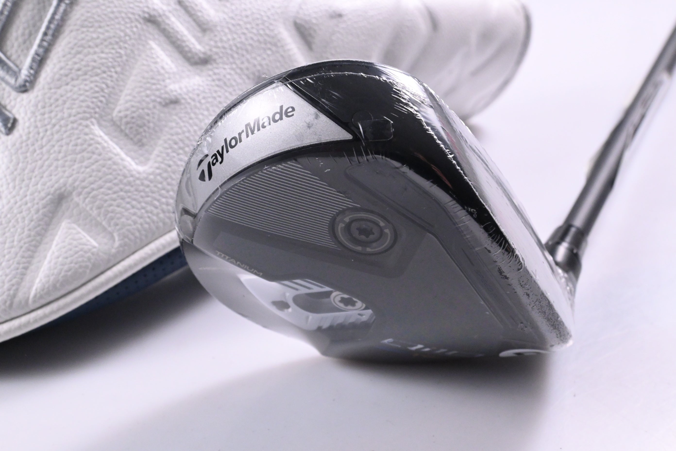 Taylormade Qi10 Tour #5 Wood / 18 Degree / Regular Flex Tensei AV Limited Blue 65