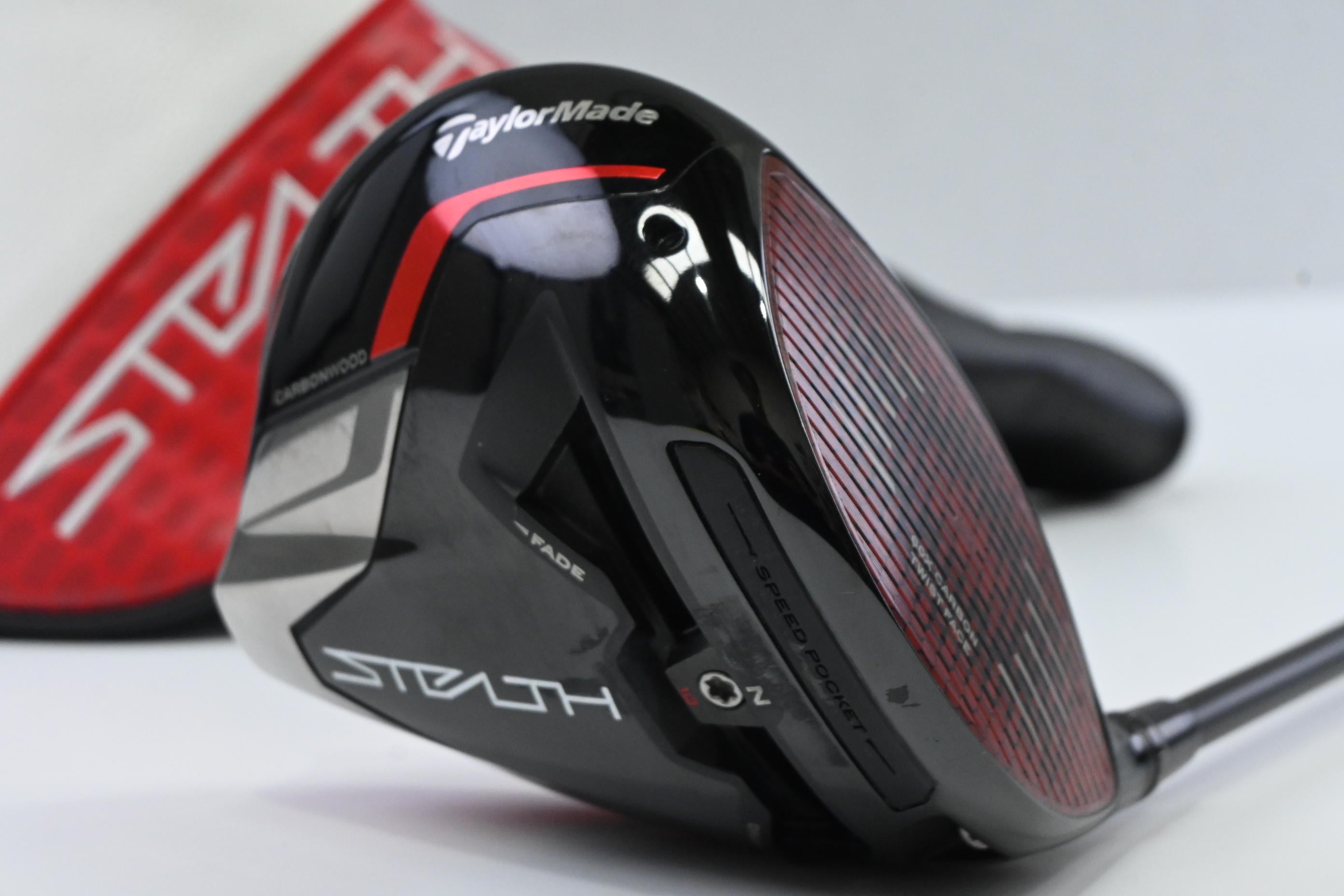 Taylormade Stealth Plus Driver / 10.5 Degree / Stiff Flex Fujikura Ventus Blue 5
