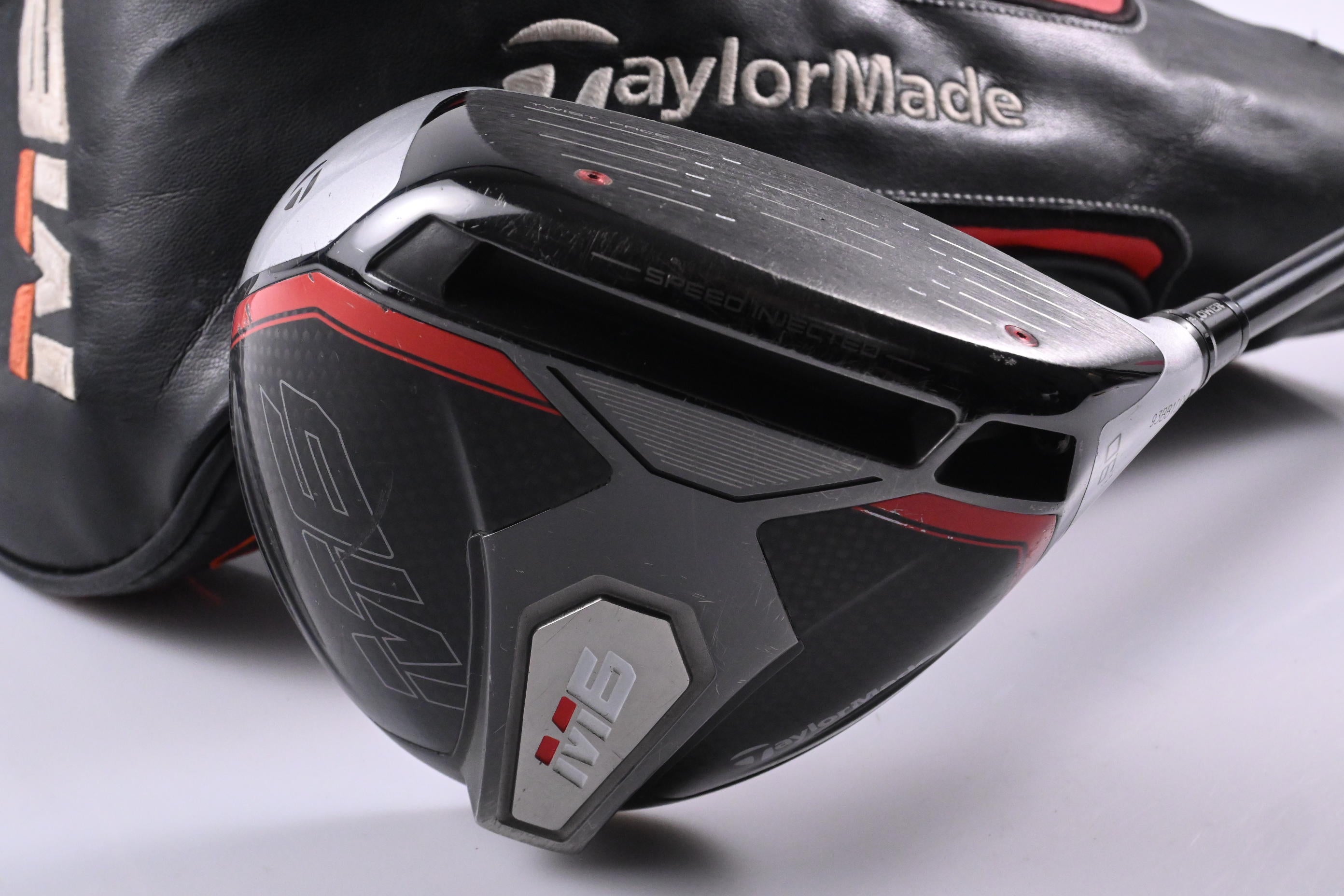 Taylormade M6 Driver / 9.0 Degree / Stiff Flex Fujikura Atmos Black 6