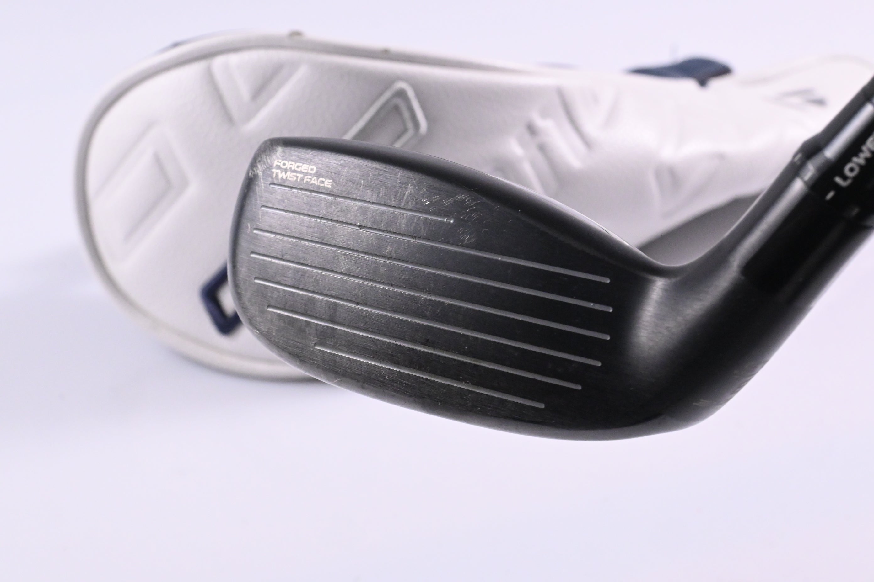 Taylormade Qi10 Tour #3 Hybrid / 19.5 Degree / Regular Flex Kai`li Red 75