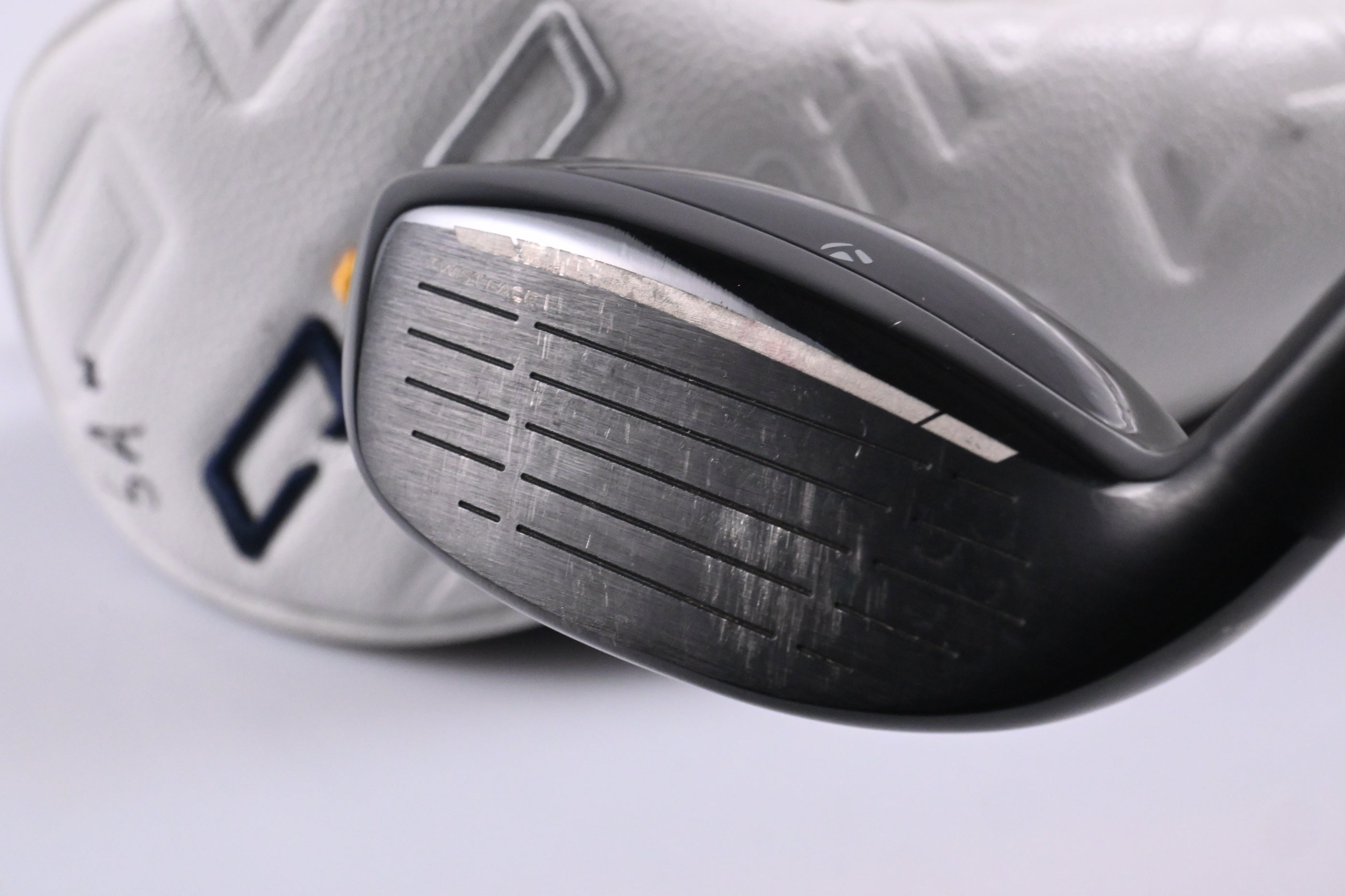 Taylormade Qi10 Max #5 Hybrid / 27 Degree / Senior Flex Speeder NX TCS 50