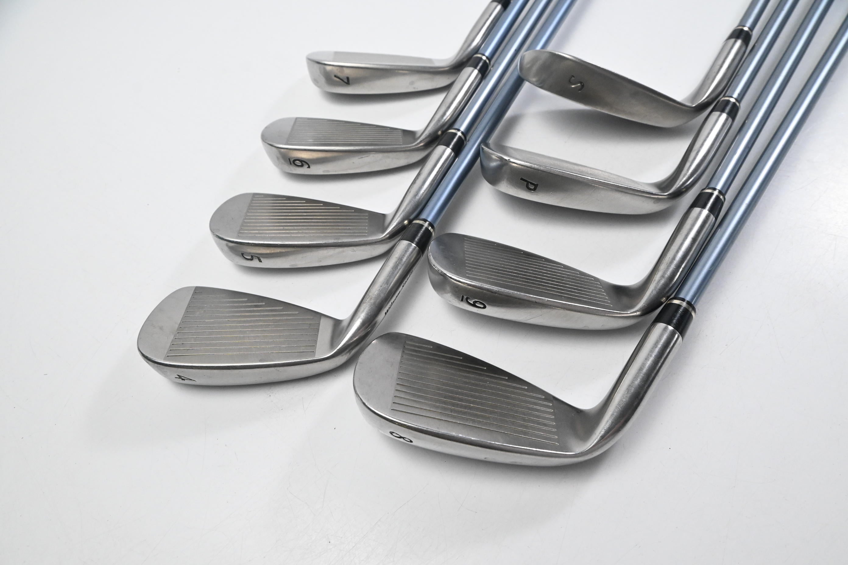 Ladies Wilson Di5 Irons / 4-PW+SW / Ladies Flex Nano Flex Shafts