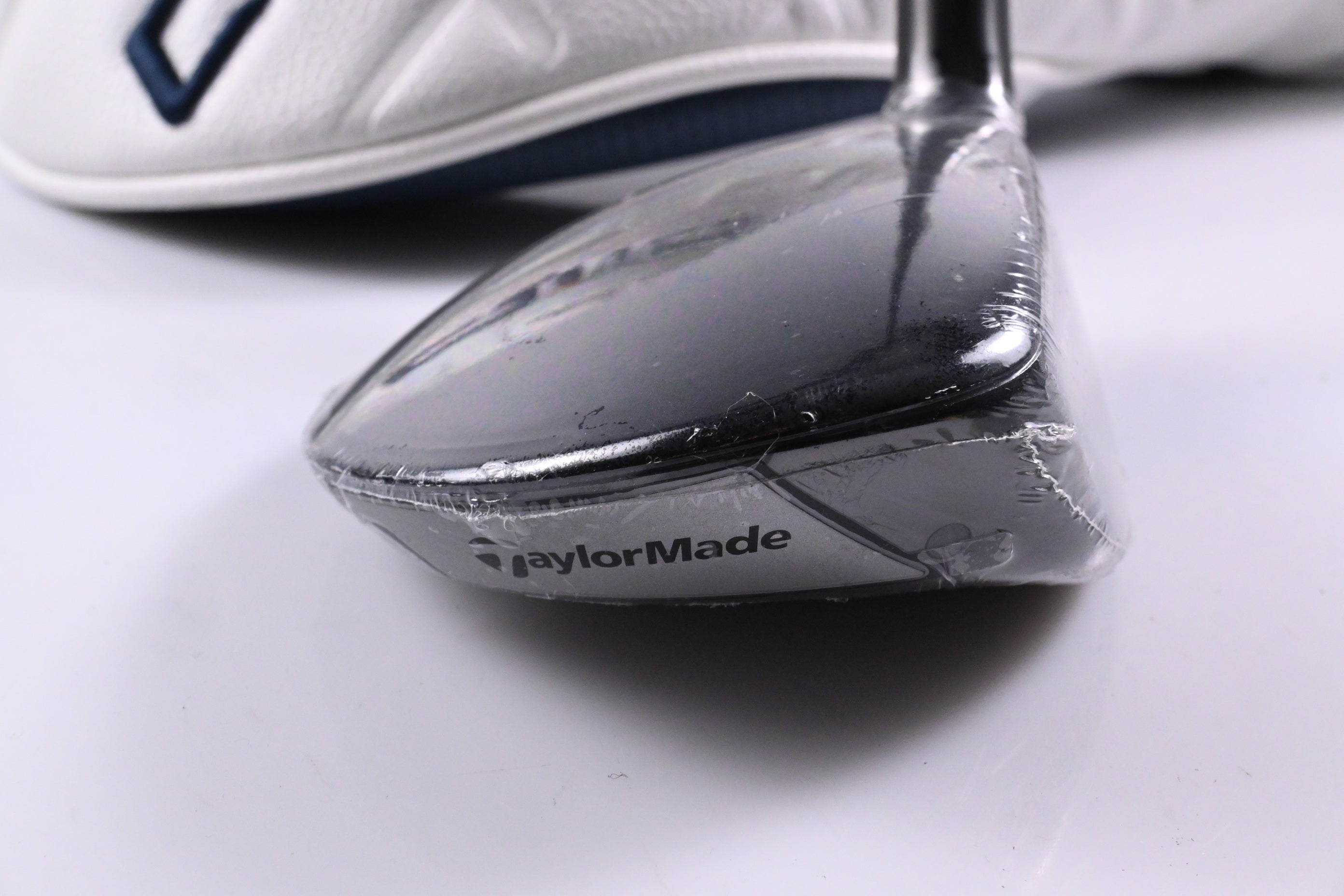 Taylormade Qi10 Tour #5 Wood / 18 Degree / Regular Flex Tensei AV Limited Blue 65