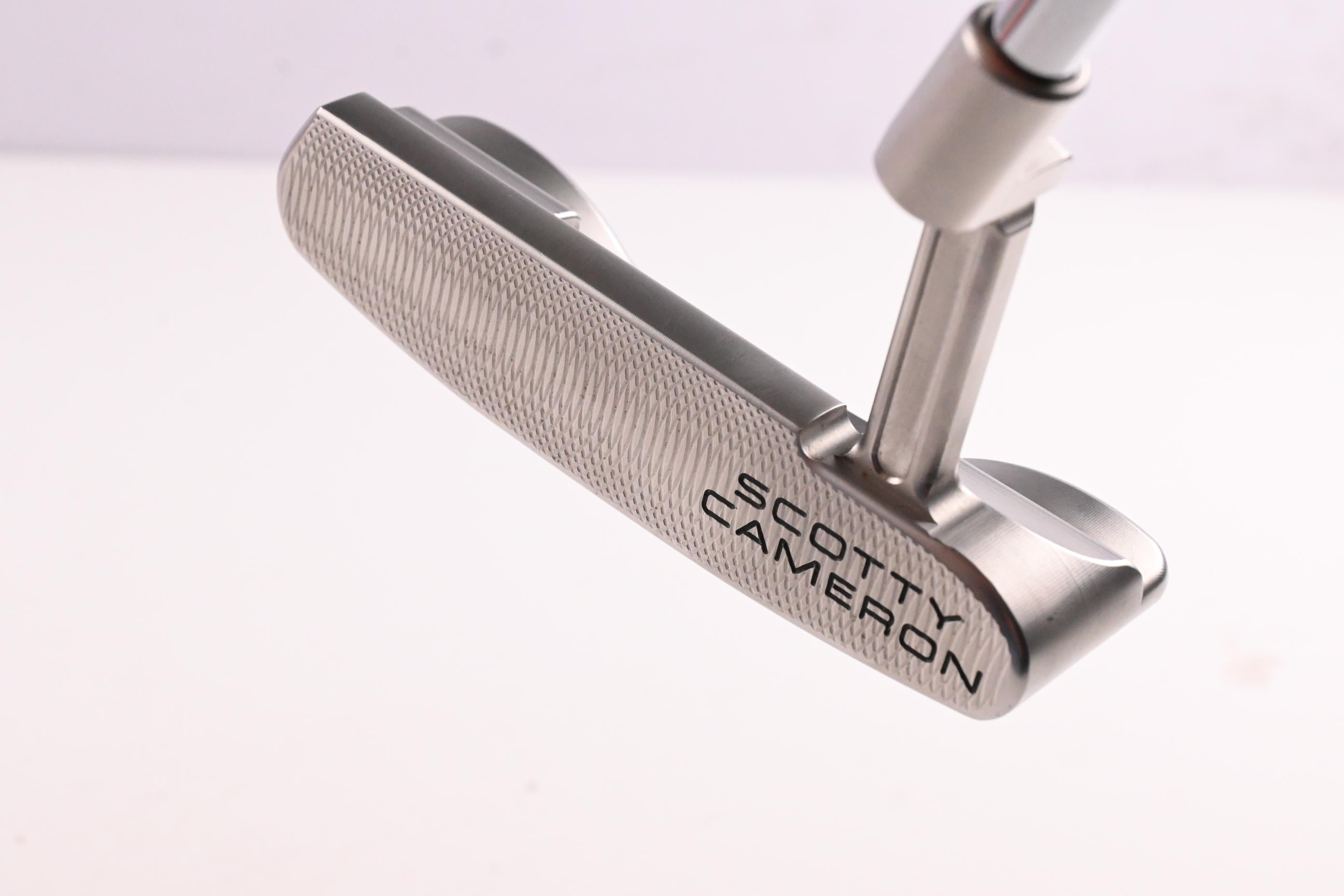 Scotty Cameron Super Select Newport+ Putter / 34 Inch