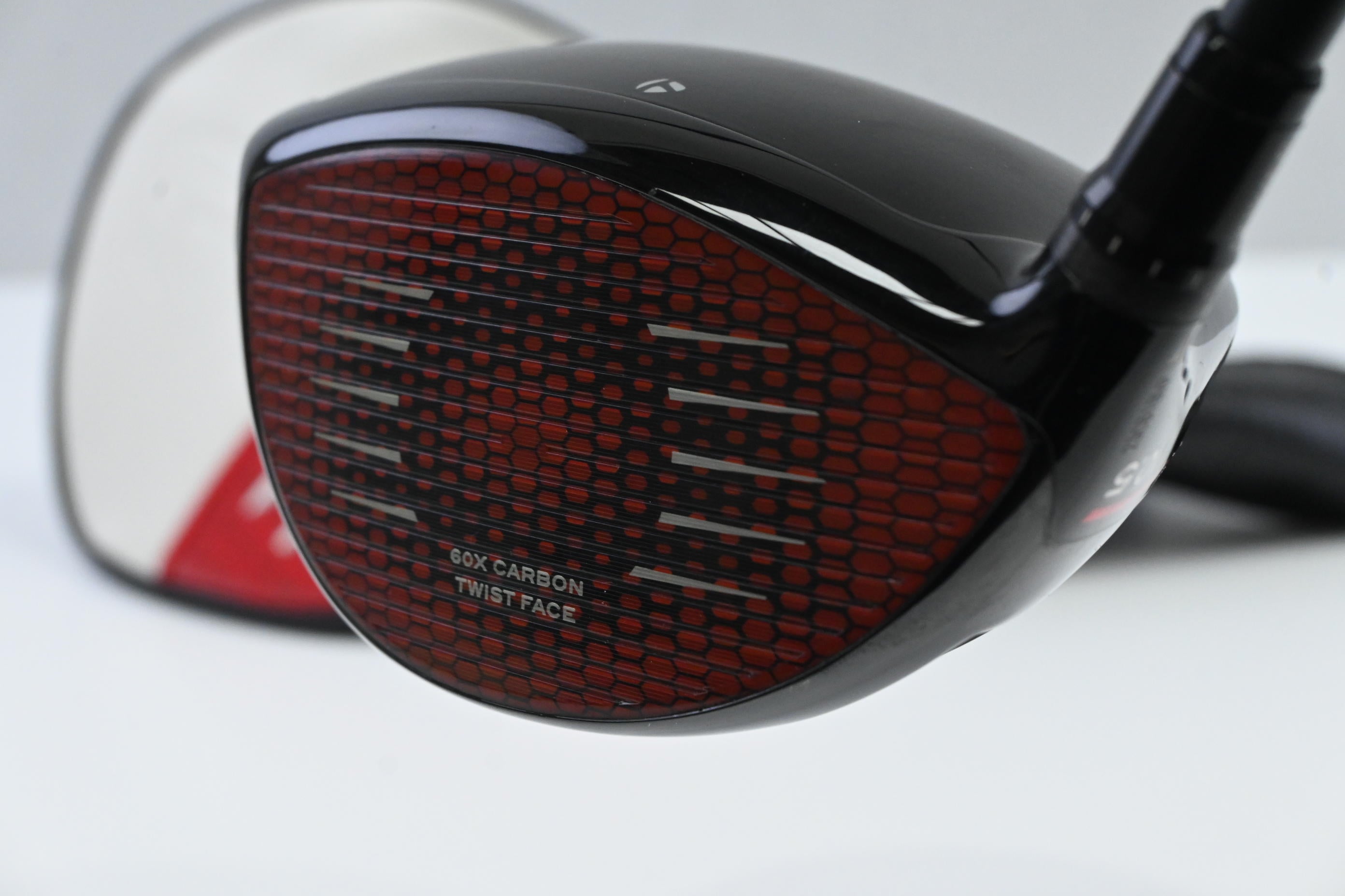 Taylormade Stealth Plus Driver / 10.5 Degree / Stiff Flex Fujikura Ventus Blue 5
