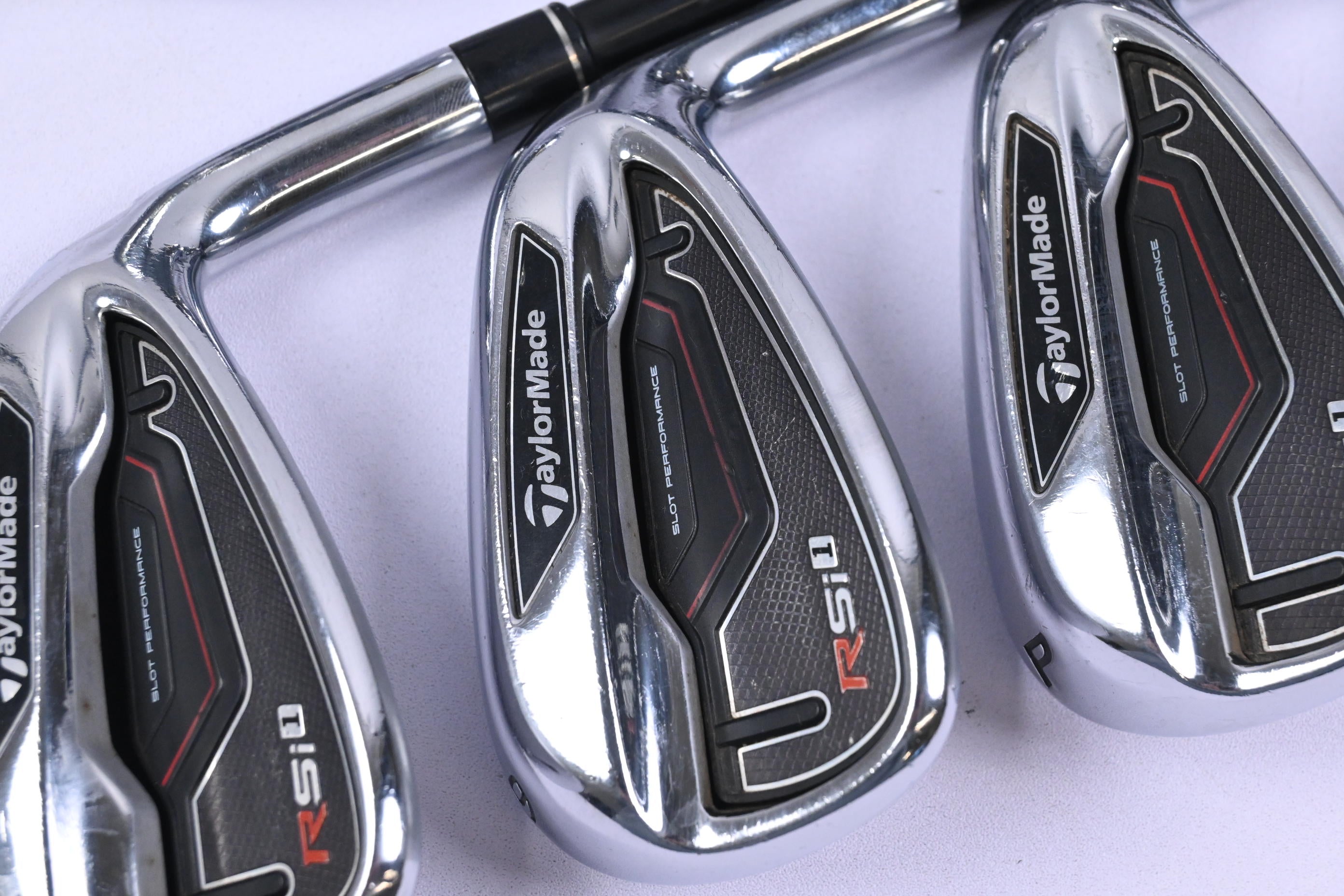 Taylormade RSi1 Irons / 5-PW+SW / Regular Flex Taylormade REAX 65 Shafts