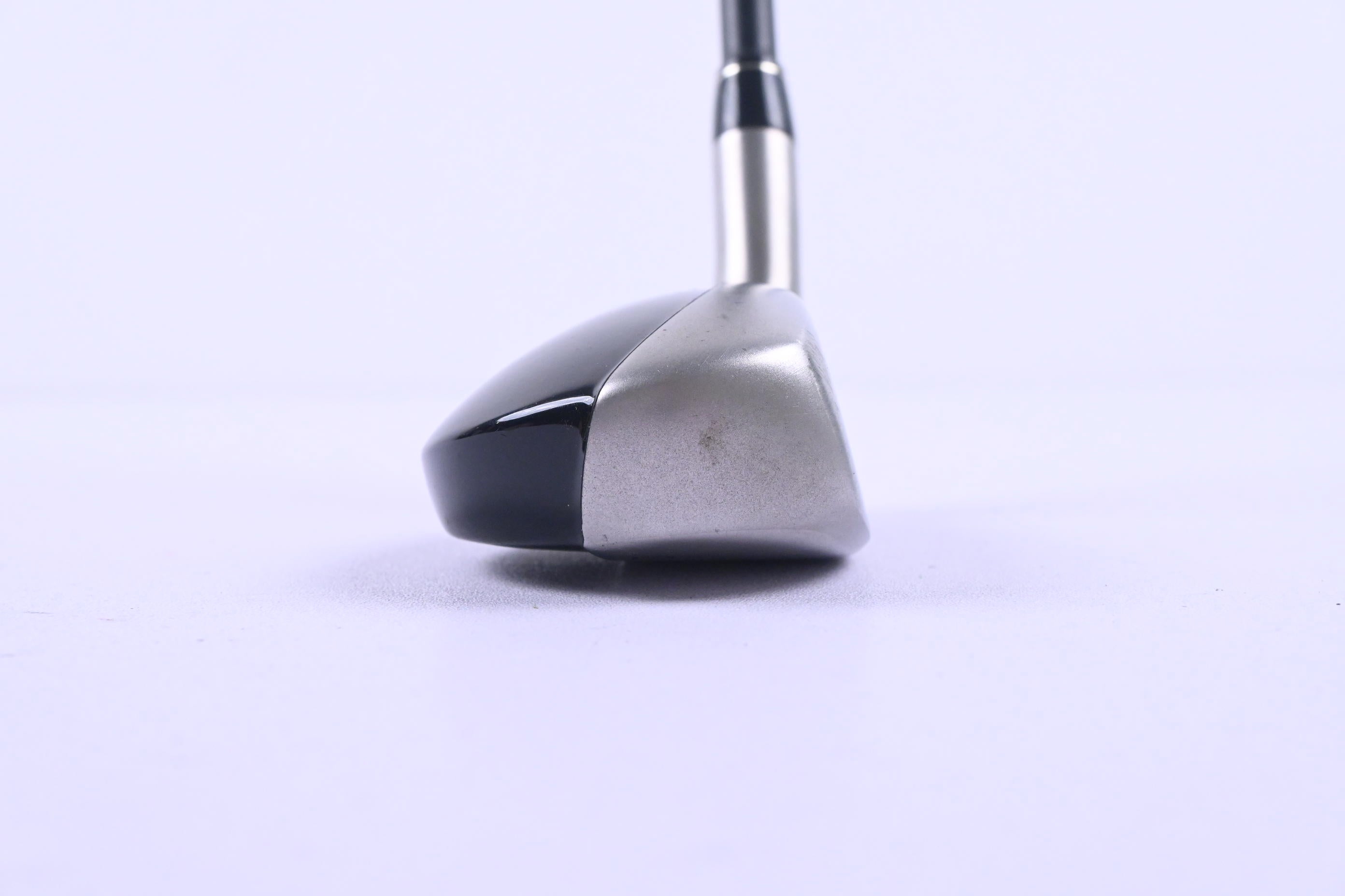 Taylormade Rescue Mid #2 Hybrid / 16 Degree / Regular Flex Taylormade Ultralite