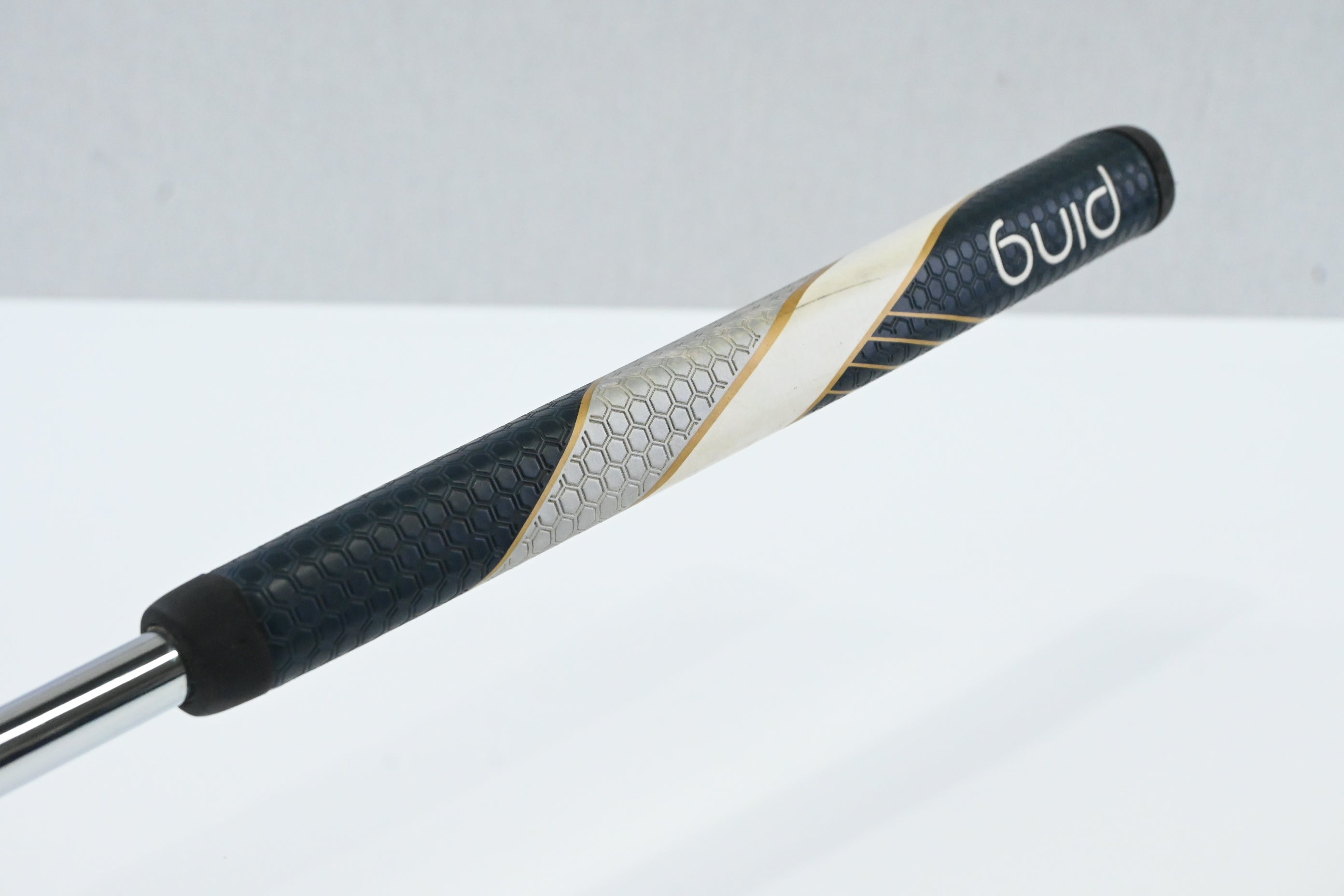 Ladies Ping G Le3 Louise  Putter / 33 Inch