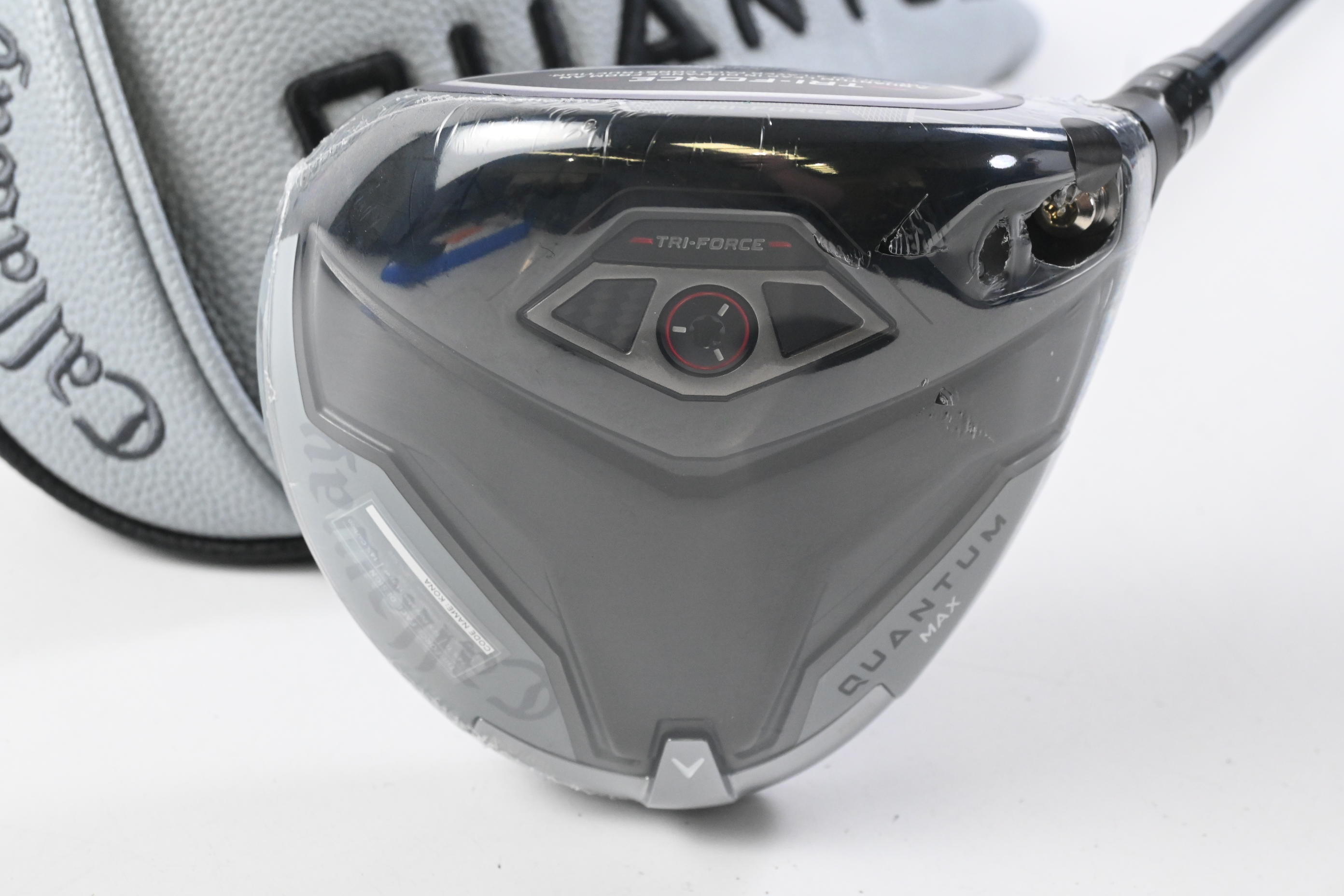 Callaway Quantum Max Driver / 12 Degree / Regular Flex Denali Charcoal 50 Shaft