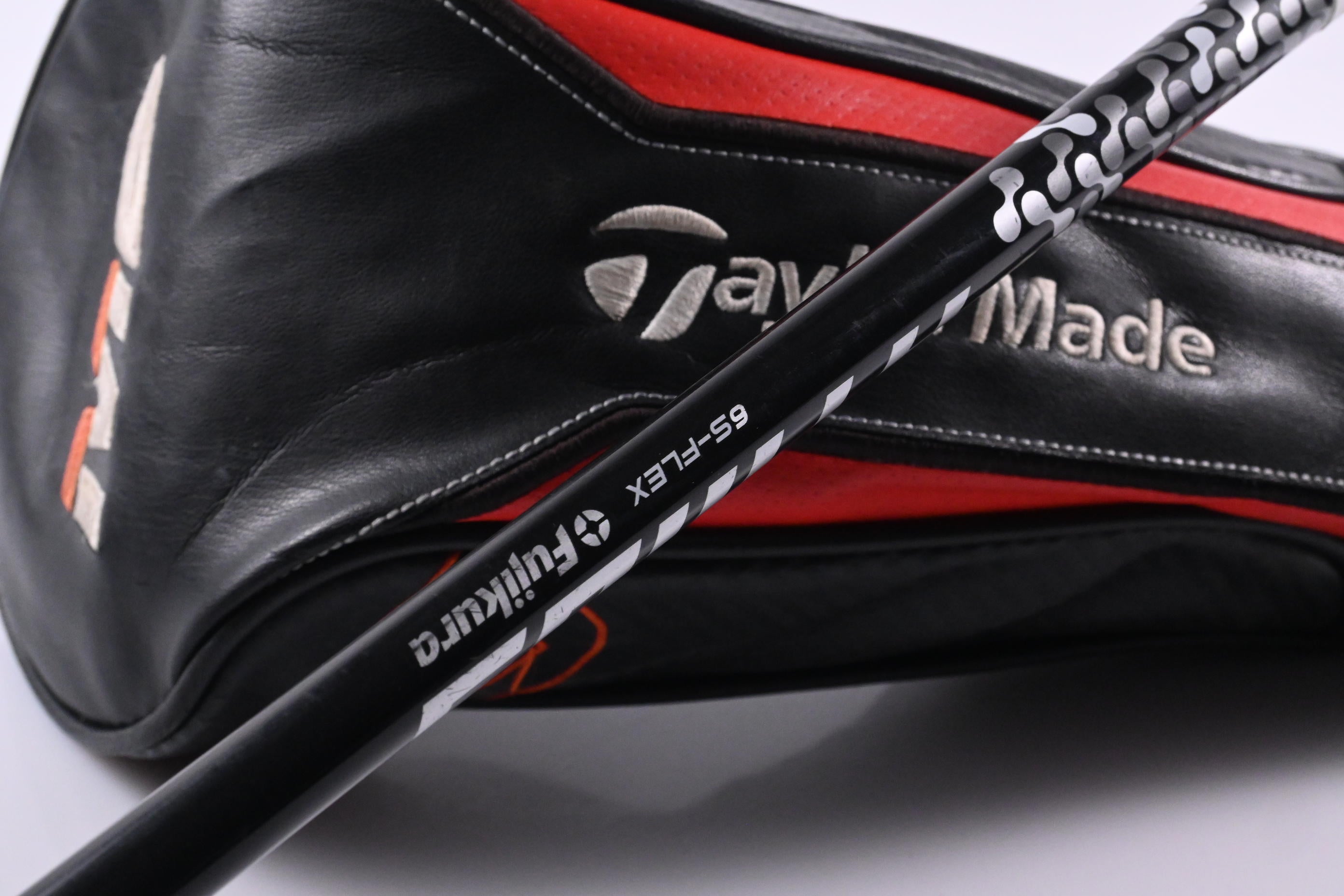Taylormade M6 Driver / 9.0 Degree / Stiff Flex Fujikura Atmos Black 6