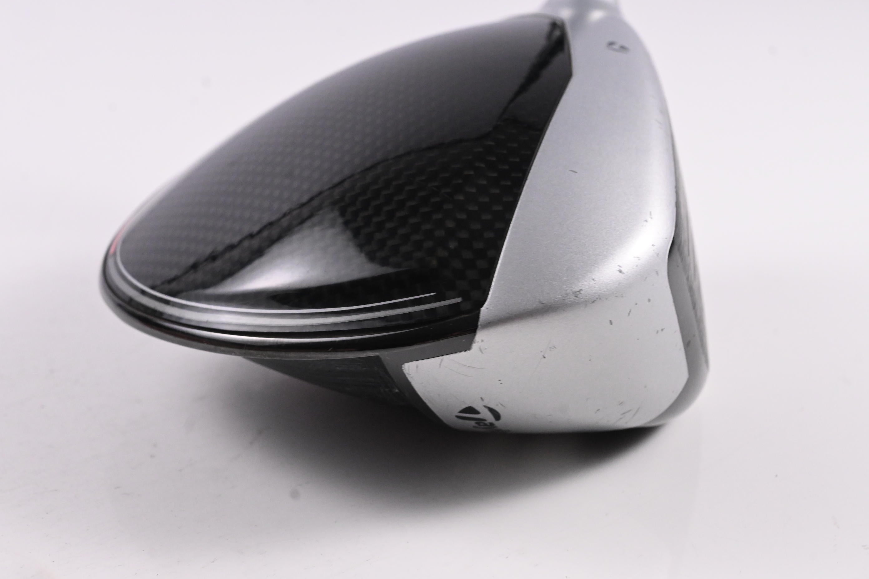 Taylormade M4 Driver / 10.5 Degree / Regular Flex Fujikura Atmos Red 5 Shaft
