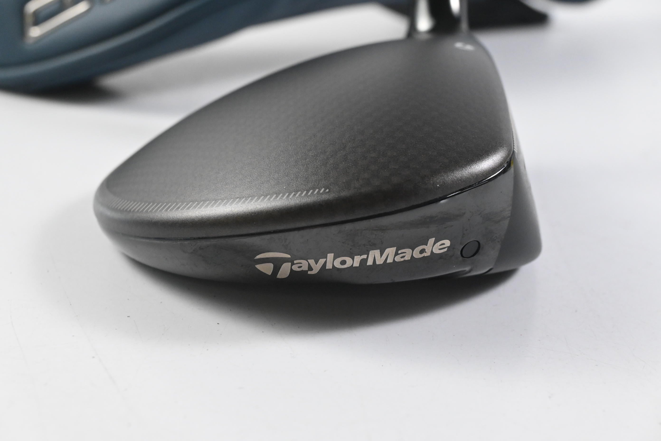 Taylormade Qi4D #3 Wood / 15 Degree / Regular Flex REAX White 55 Shaft