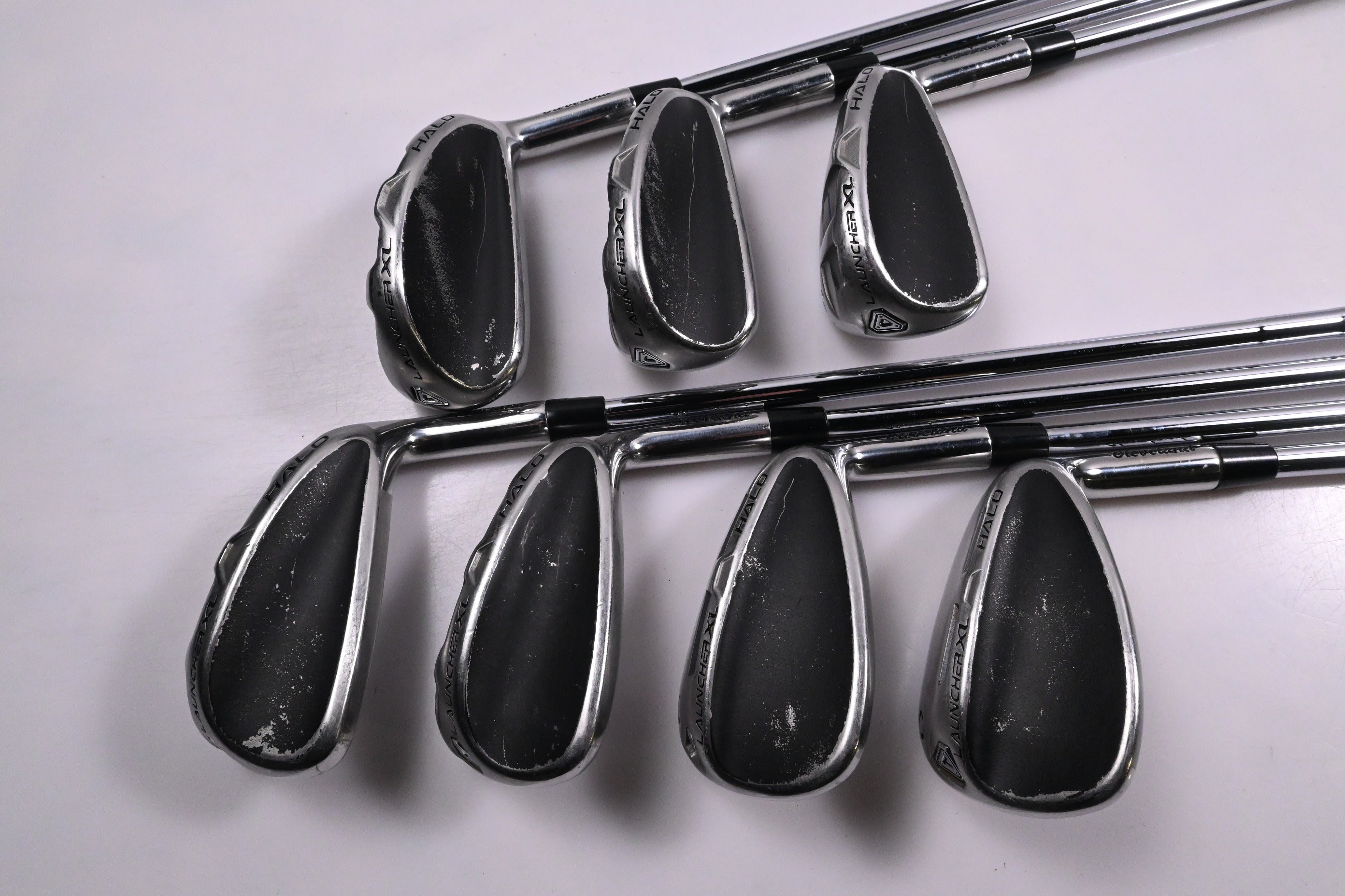 Cleveland Launcher XL Halo Irons / 5-PW+GW / Regular Flex XP 90 R300 Shafts