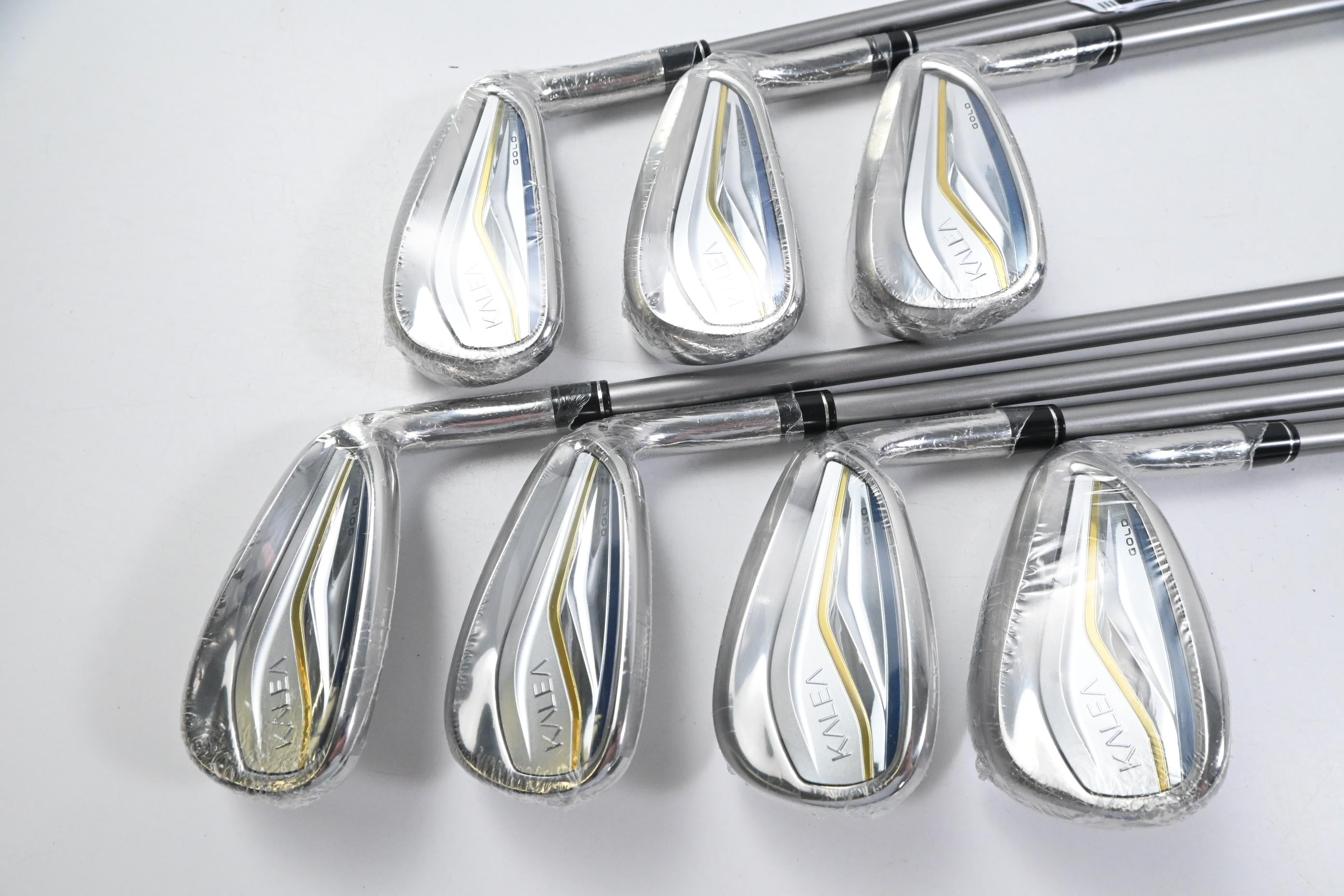 Ladies Taylormade Kalea Gold Irons / 6-PW+GW+SW / Ladies Flex Kalea Gold 40
