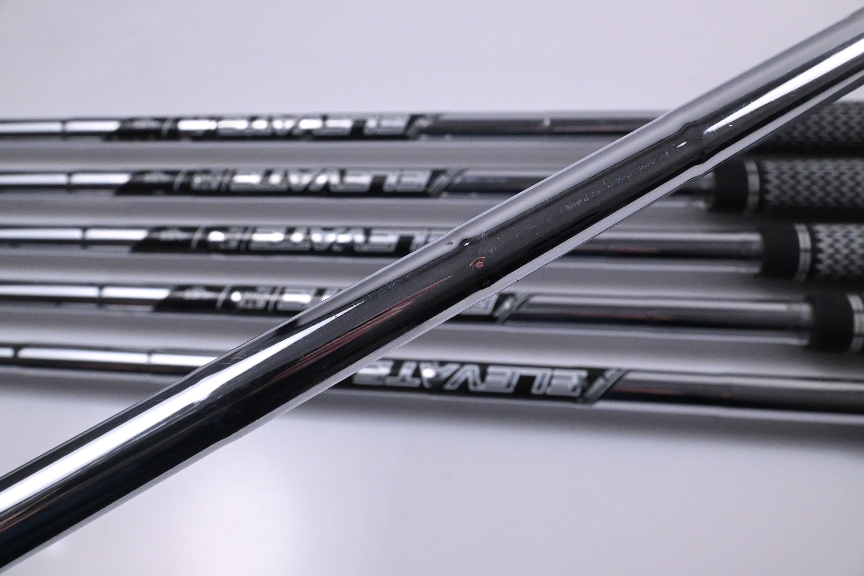 Taylormade P790 2019 Irons / 5-PW / Regular Flex Elevate ETS 115 VSS Pro Shafts